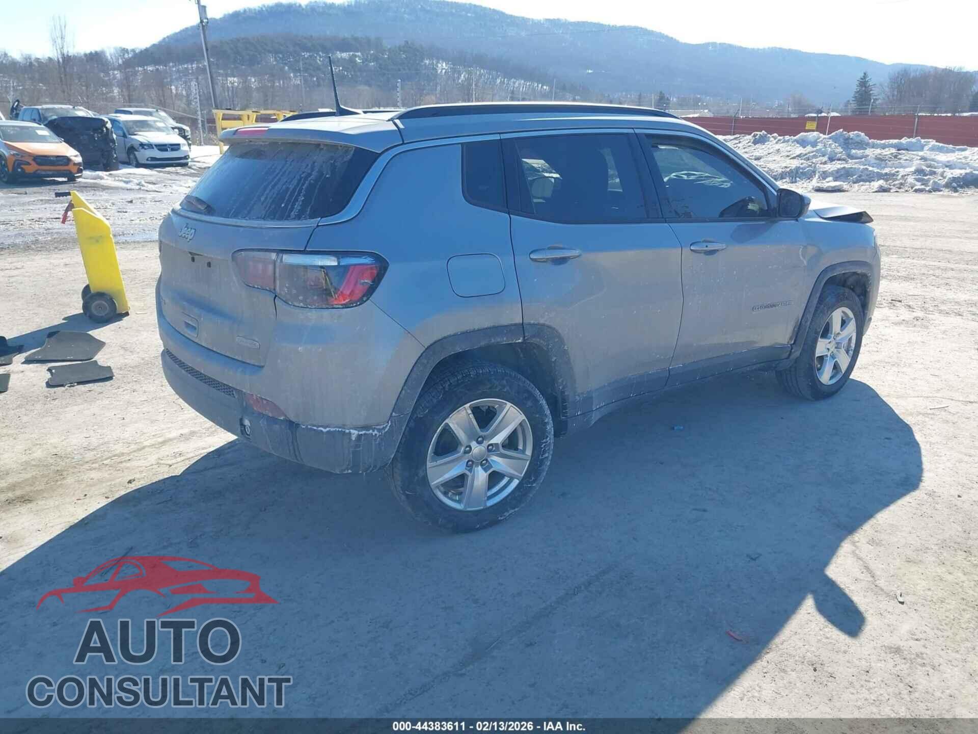 JEEP COMPASS 2022 - 3C4NJDBB7NT152876