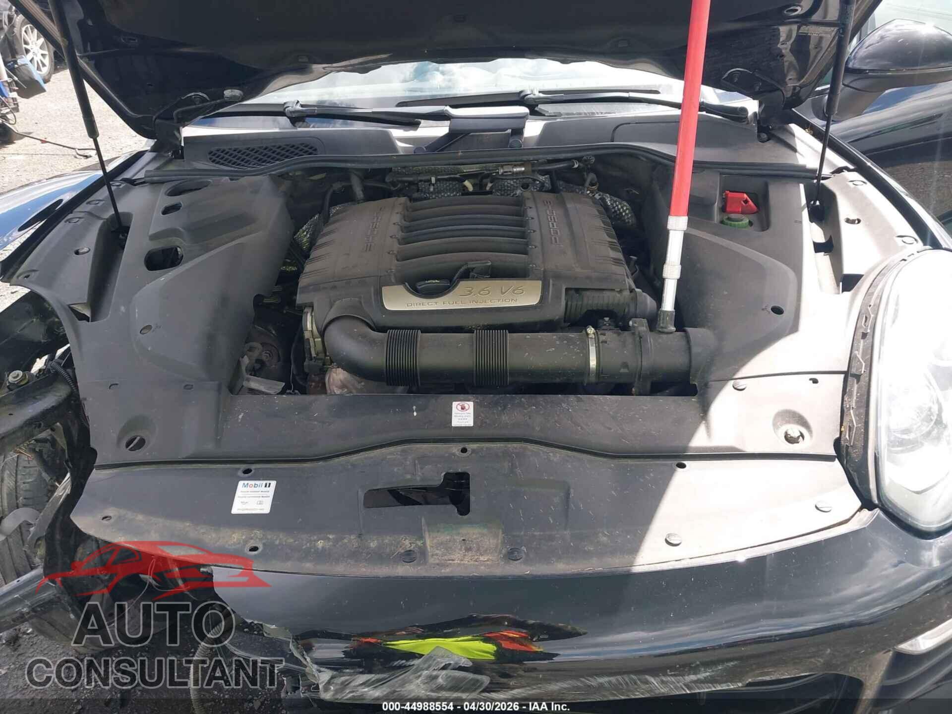 PORSCHE CAYENNE 2018 - WP1AA2A21JKA03698