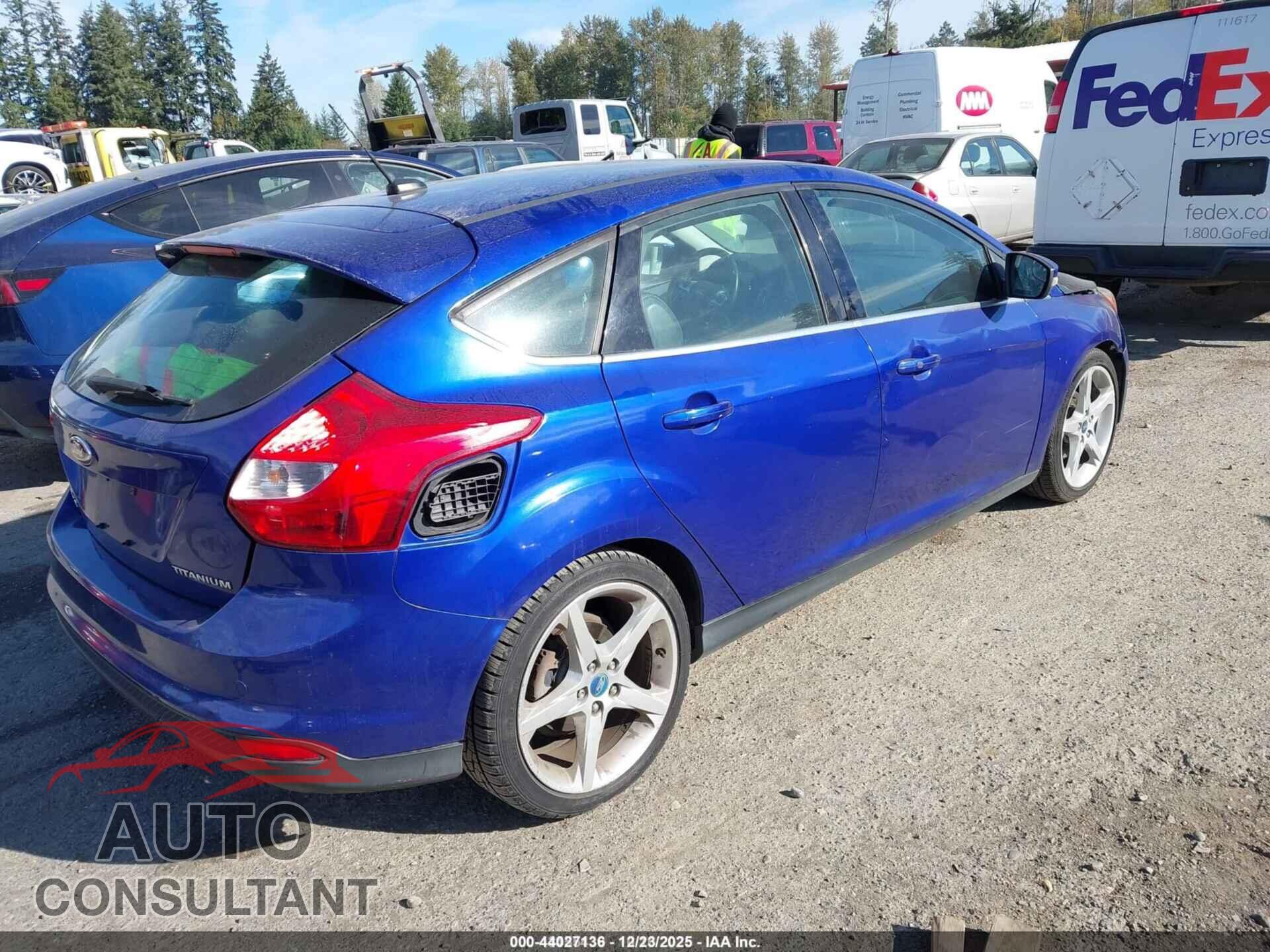 FORD FOCUS 2013 - 1FADP3N26DL265041