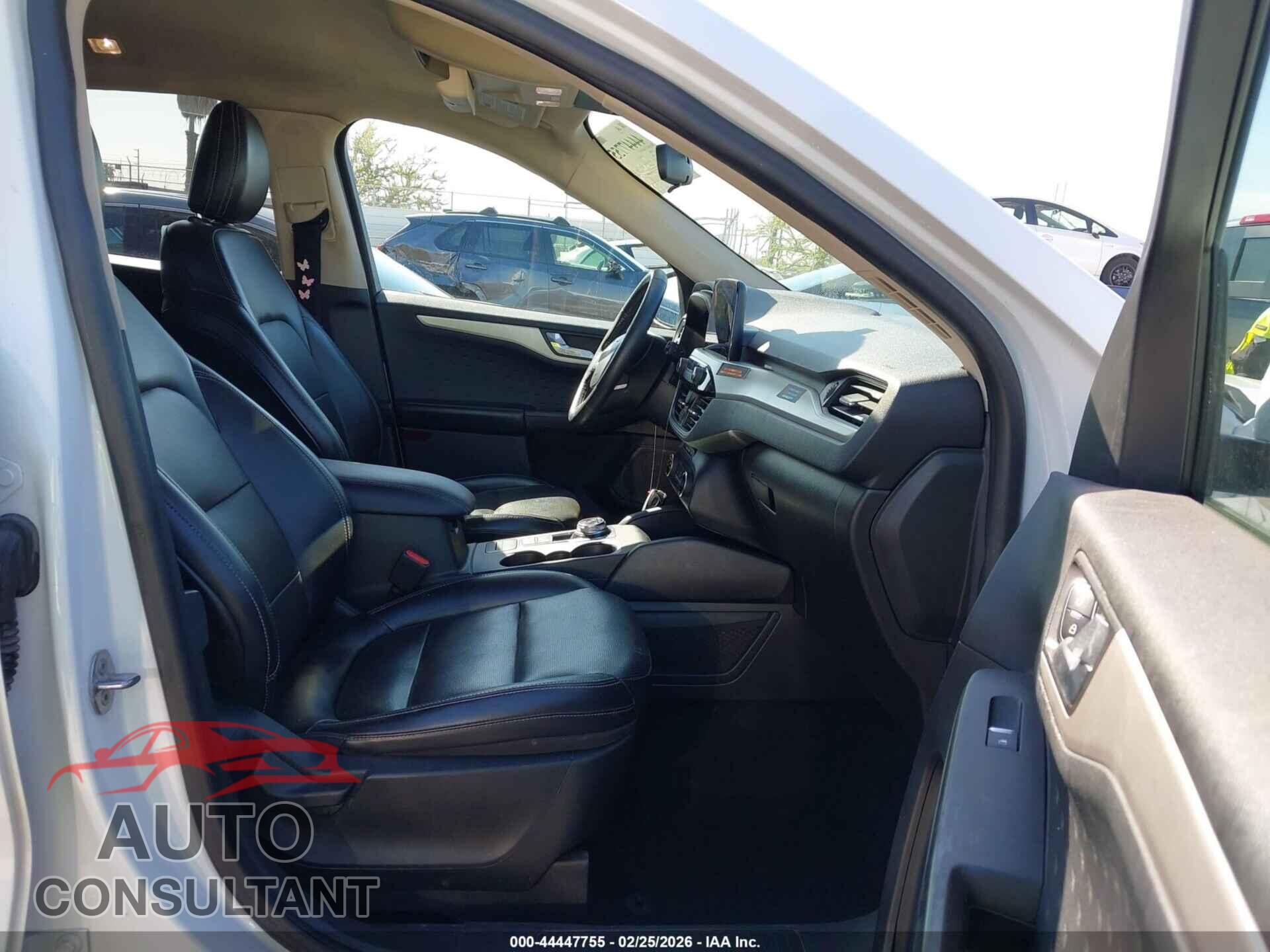 FORD ESCAPE 2020 - 1FMCU0H66LUA14830
