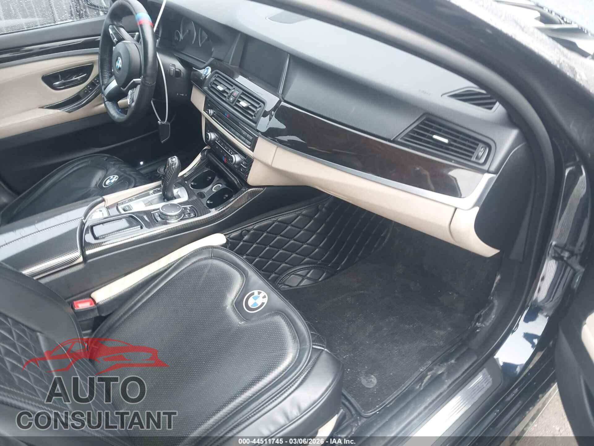 BMW 528I 2015 - WBA5A7C55FD623860