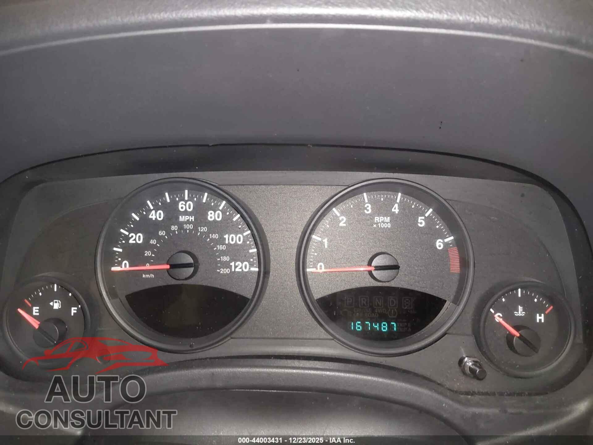 JEEP COMPASS 2011 - 1J4NT1FA4BD138780