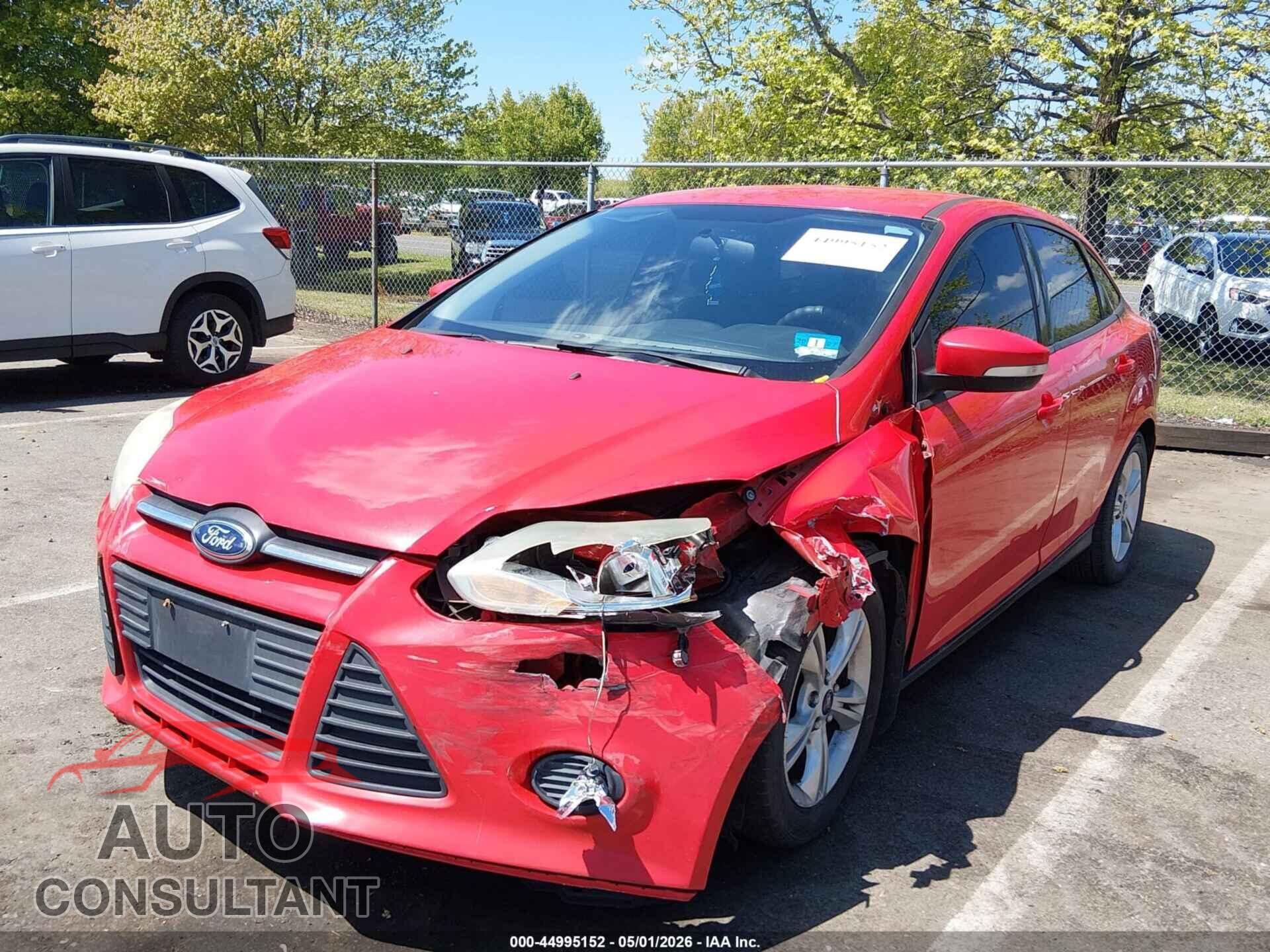 FORD FOCUS 2014 - 1FADP3F2XEL322101