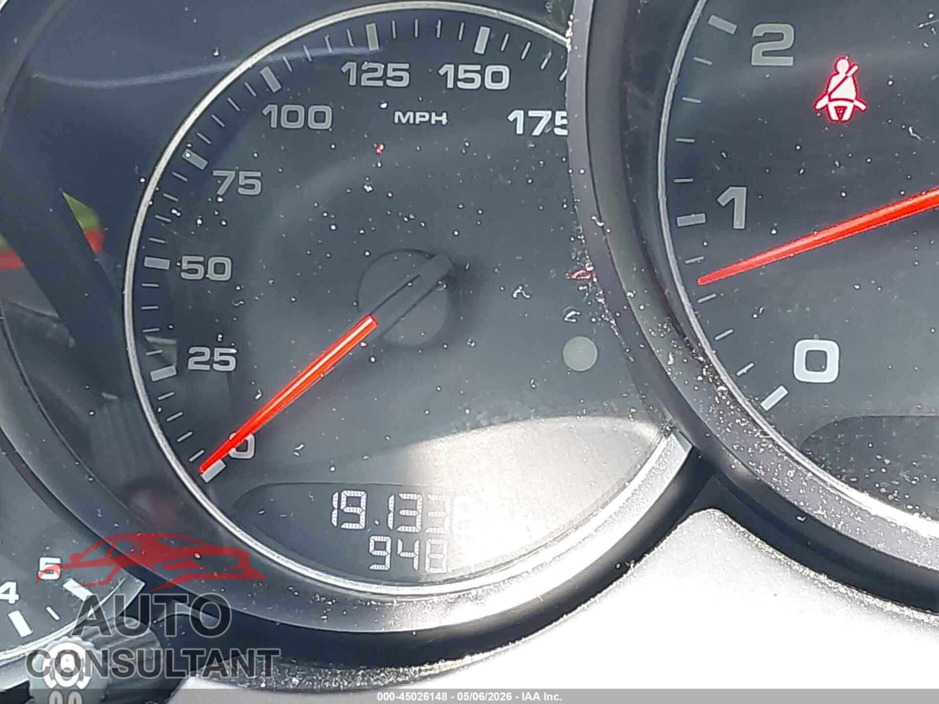 PORSCHE CAYENNE 2012 - WP1AA2A21CLA05402