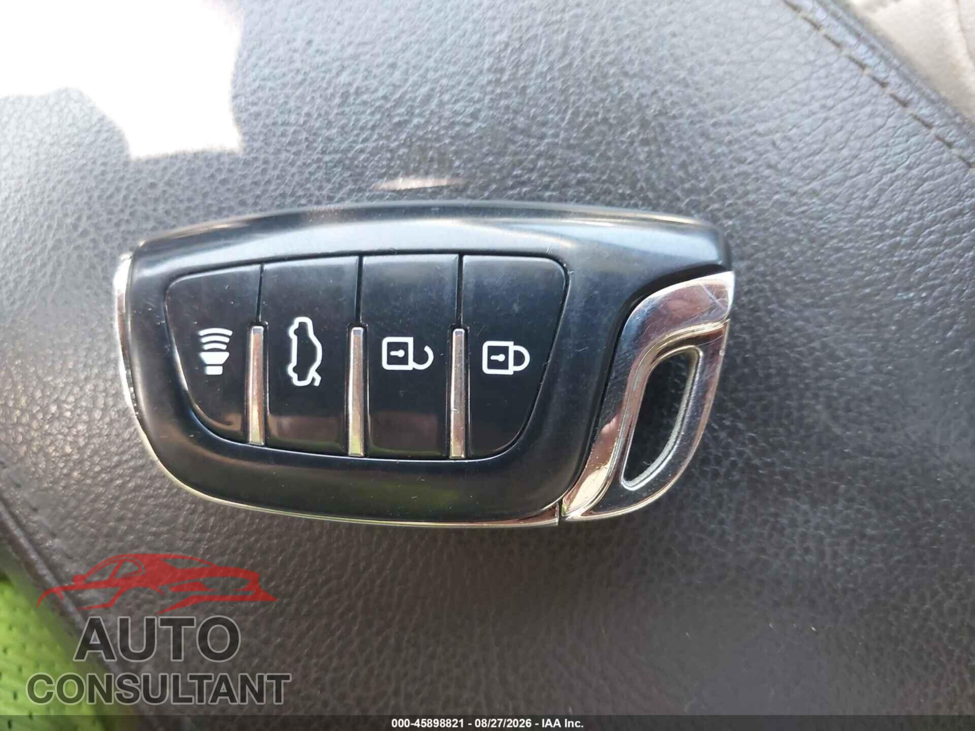 FORD FOCUS 2017 - 1FADP3J27HL267974