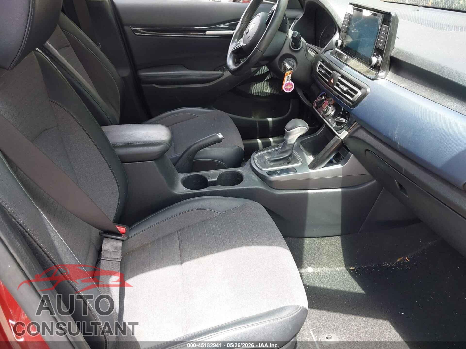 KIA SELTOS 2021 - KNDEU2AA3M7172761