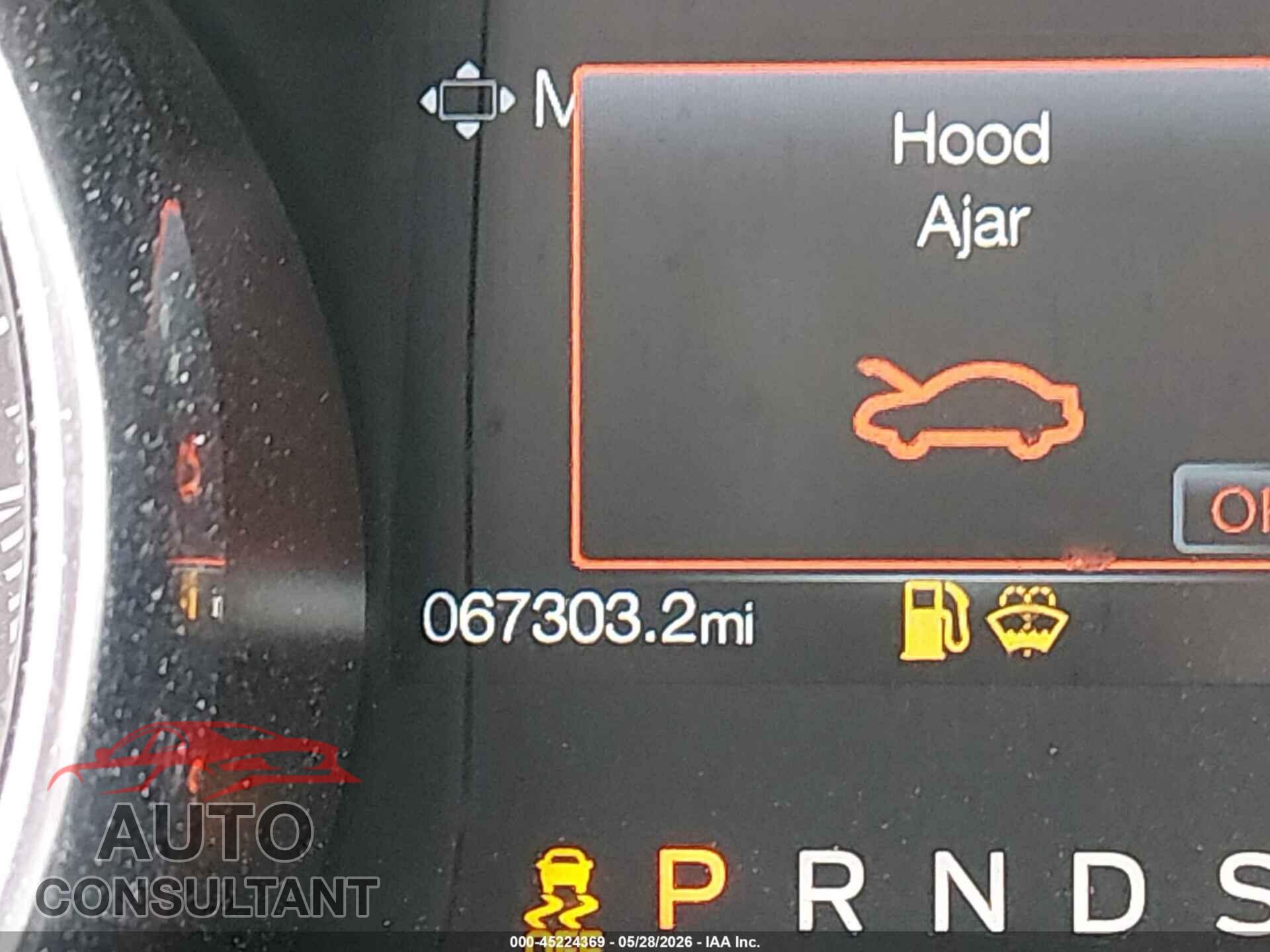 FORD MUSTANG 2023 - 1FATP8UH5P5110178