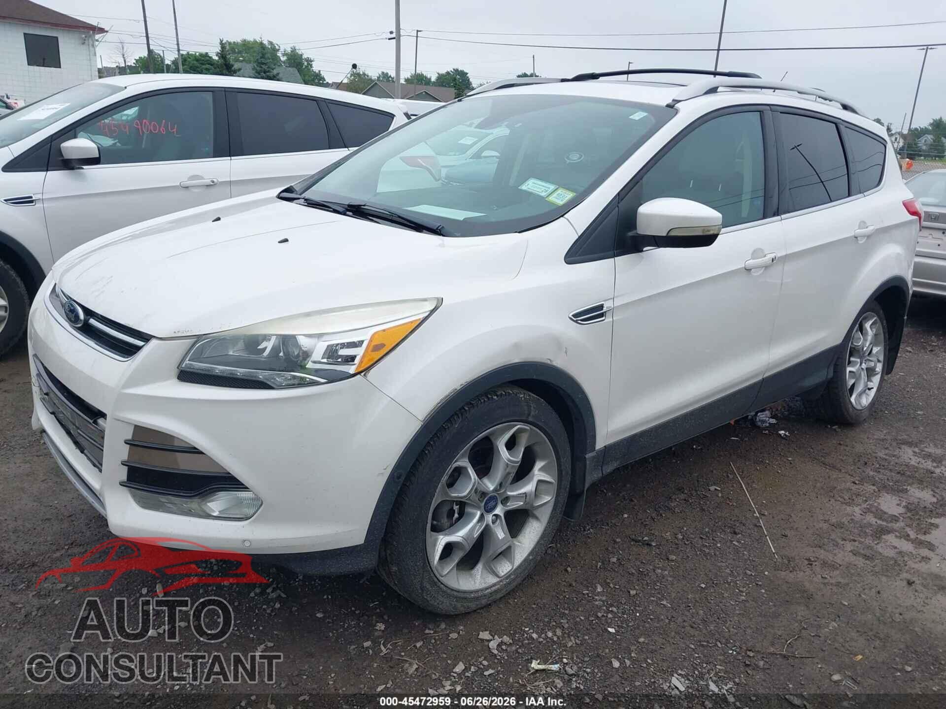 FORD ESCAPE 2015 - 1FMCU9J99FUC02402