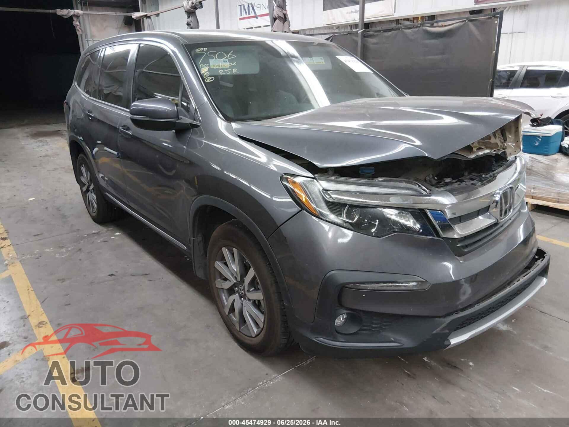 HONDA PILOT 2019 - 5FNYF5H43KB015375