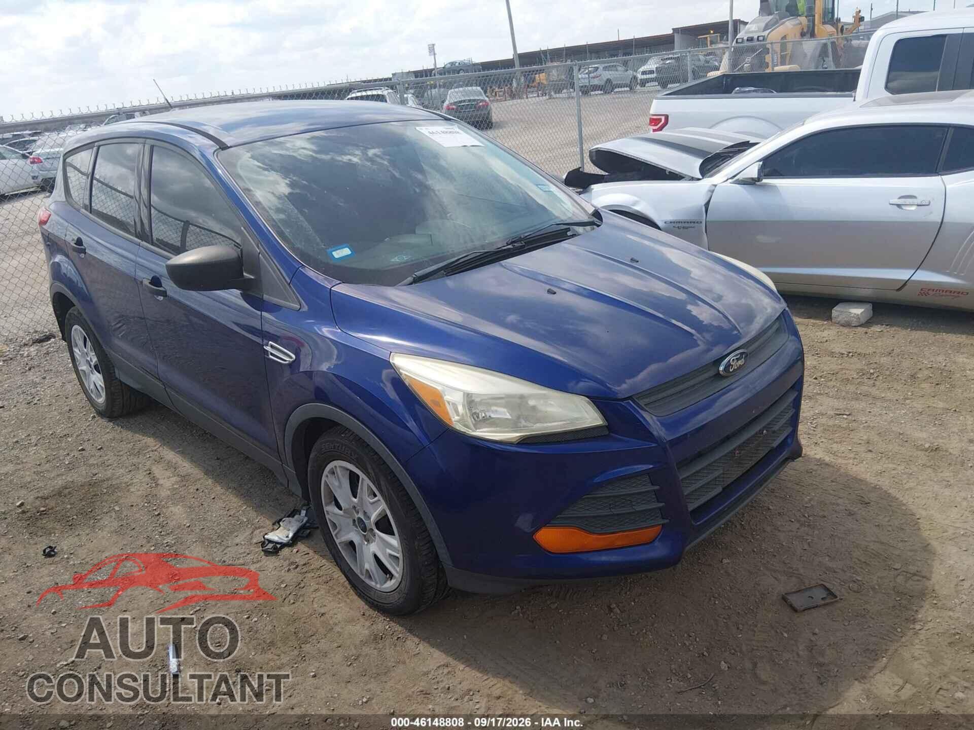 FORD ESCAPE 2016 - 1FMCU0F77GUB90285
