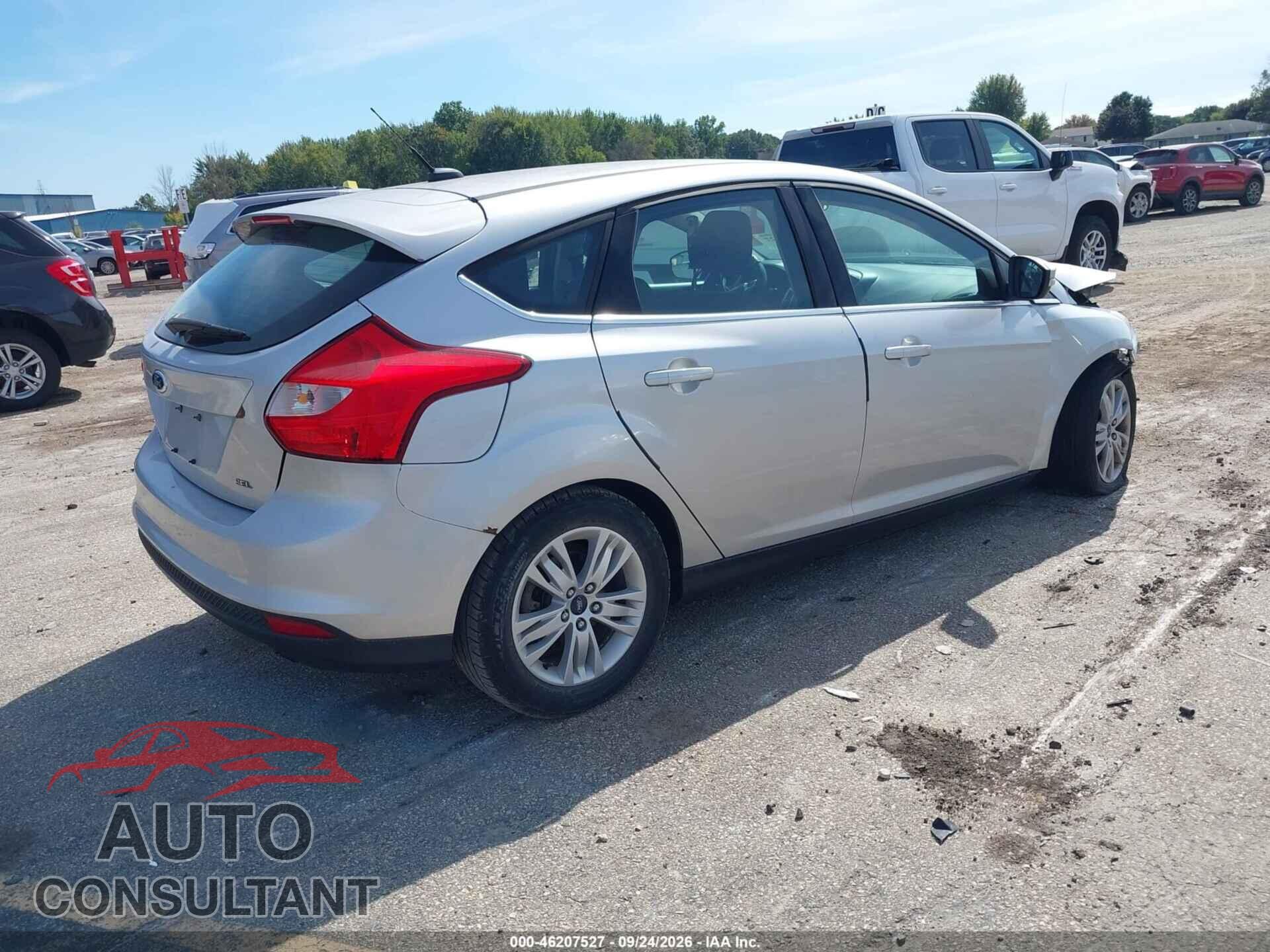 FORD FOCUS 2012 - 1FAHP3M24CL316960