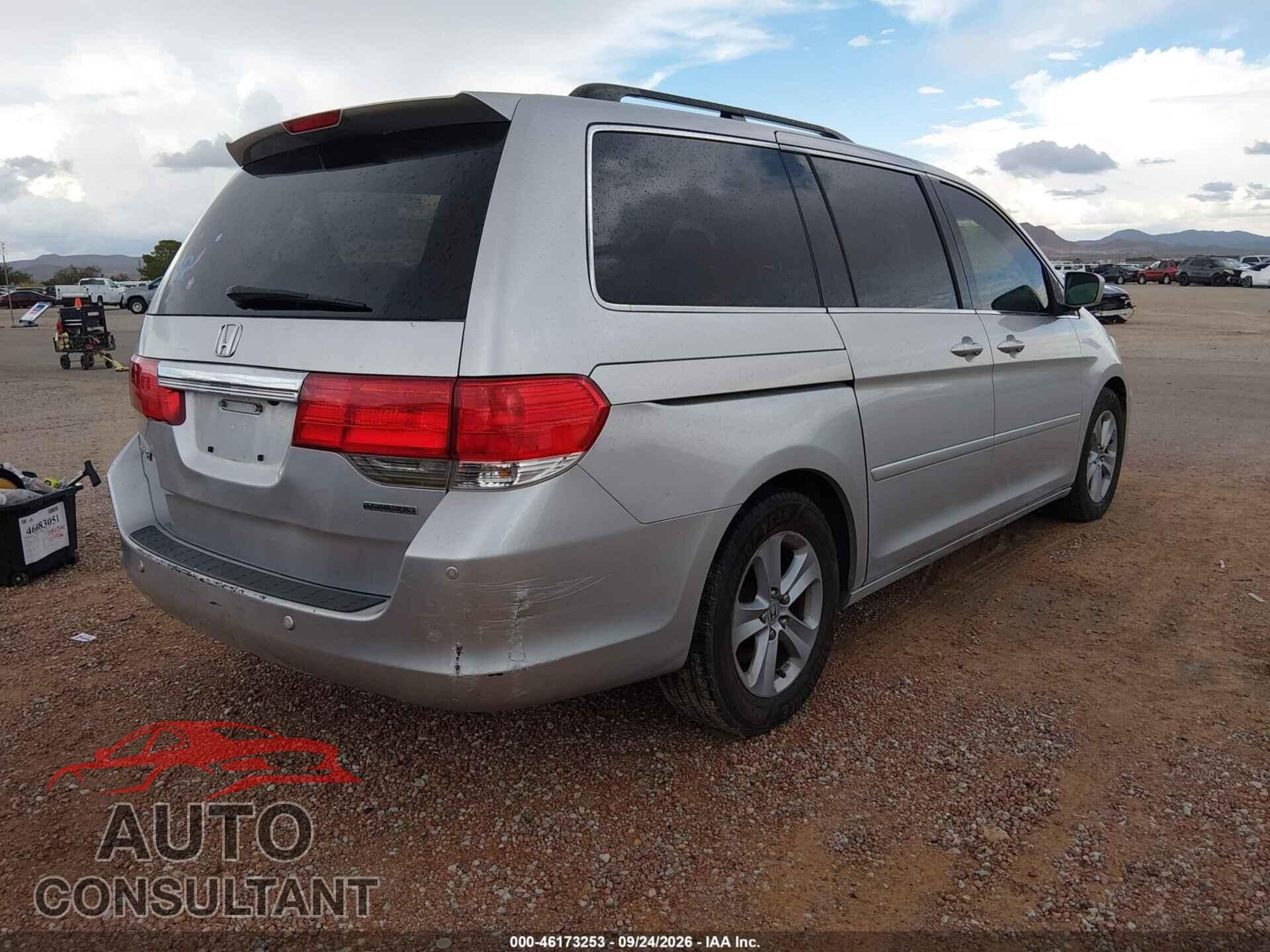 HONDA ODYSSEY 2010 - 5FNRL3H96AB113473
