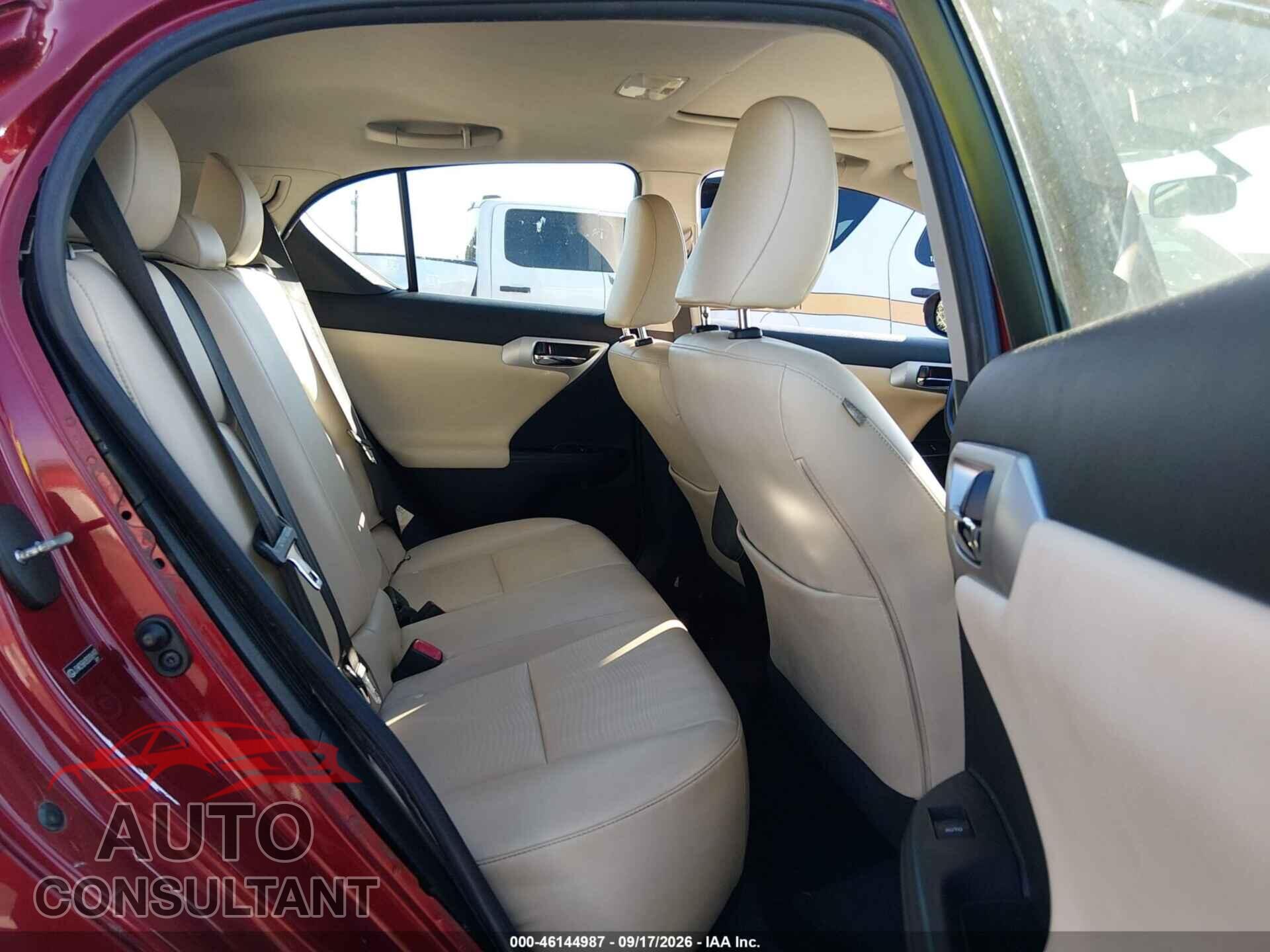 LEXUS CT 200H 2011 - JTHKD5BH2B2006997