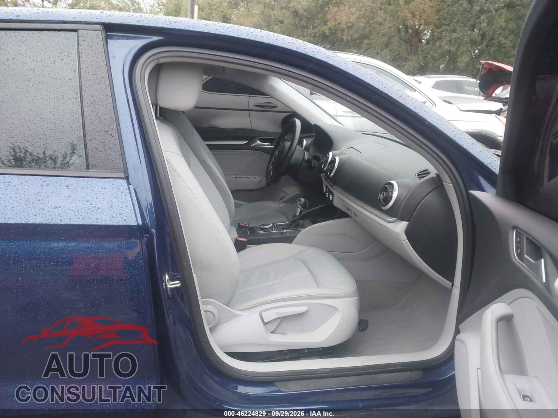 AUDI A3 2016 - WAUA7GFF3G1065771