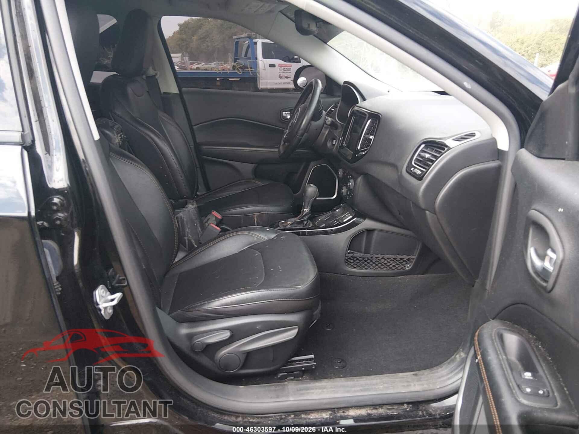 JEEP COMPASS 2020 - 3C4NJDCB0LT211892