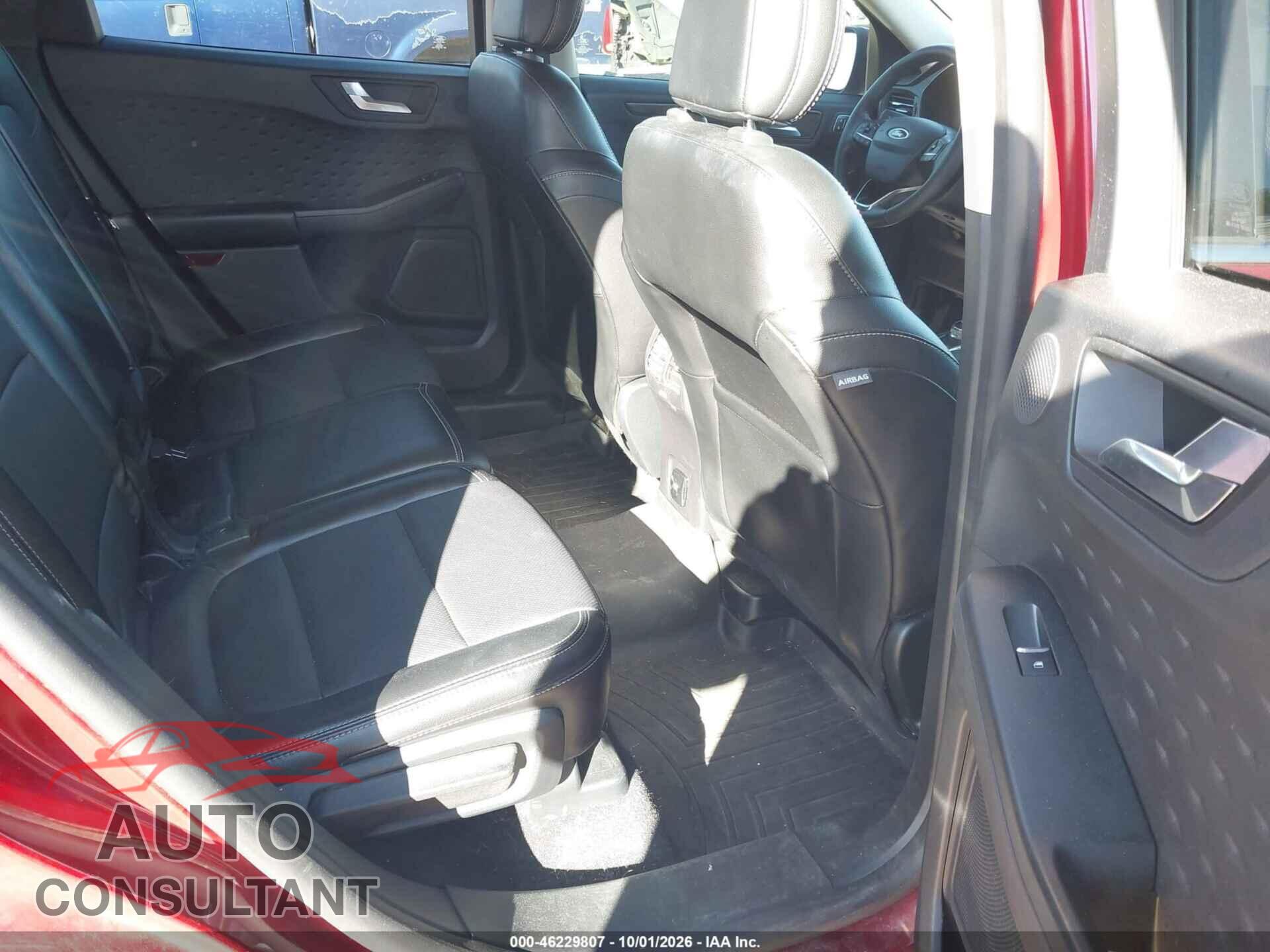 FORD ESCAPE 2020 - 1FMCU9J95LUA56186