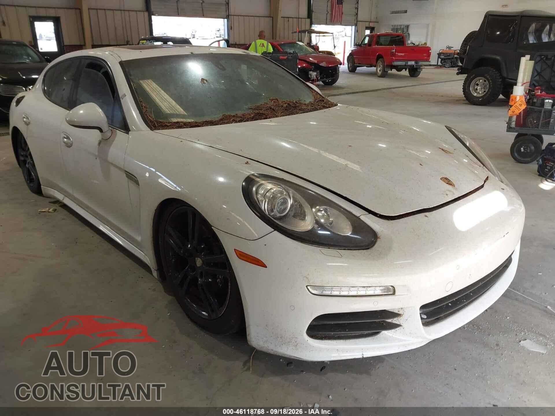 PORSCHE PANAMERA 2015 - WP0AA2A73FL000512