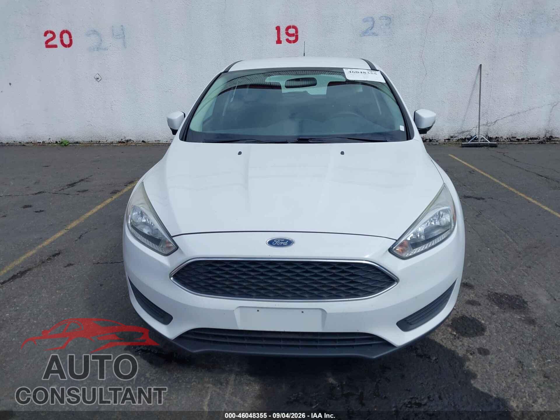FORD FOCUS 2015 - 1FADP3K20FL307159