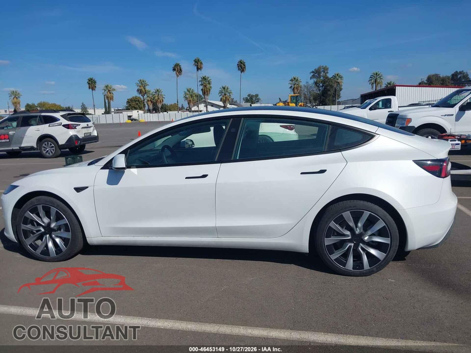 TESLA MODEL 3 2025 - 5YJ3E1EA1SF901873