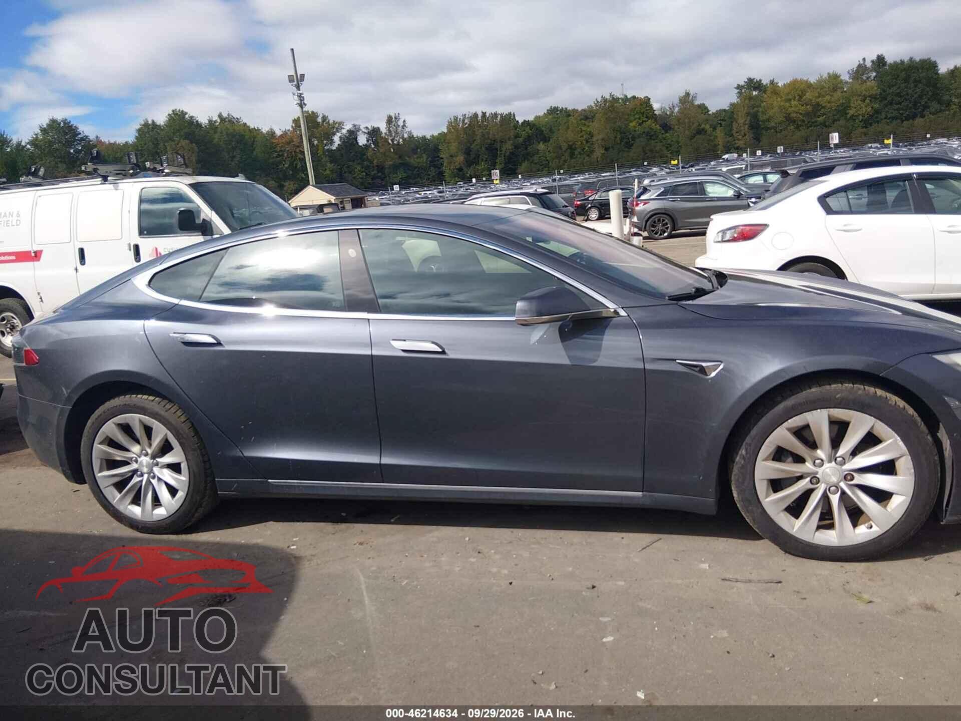 TESLA MODEL S 2017 - 5YJSA1E26HF200237