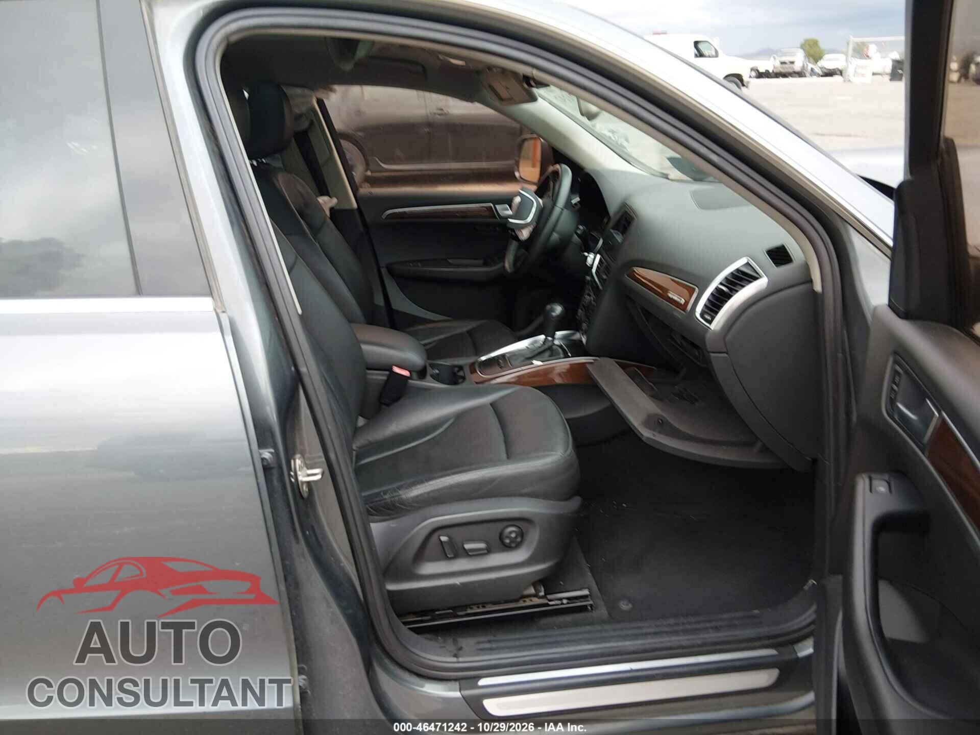 AUDI Q5 2012 - WA1LFAFP2CA105850