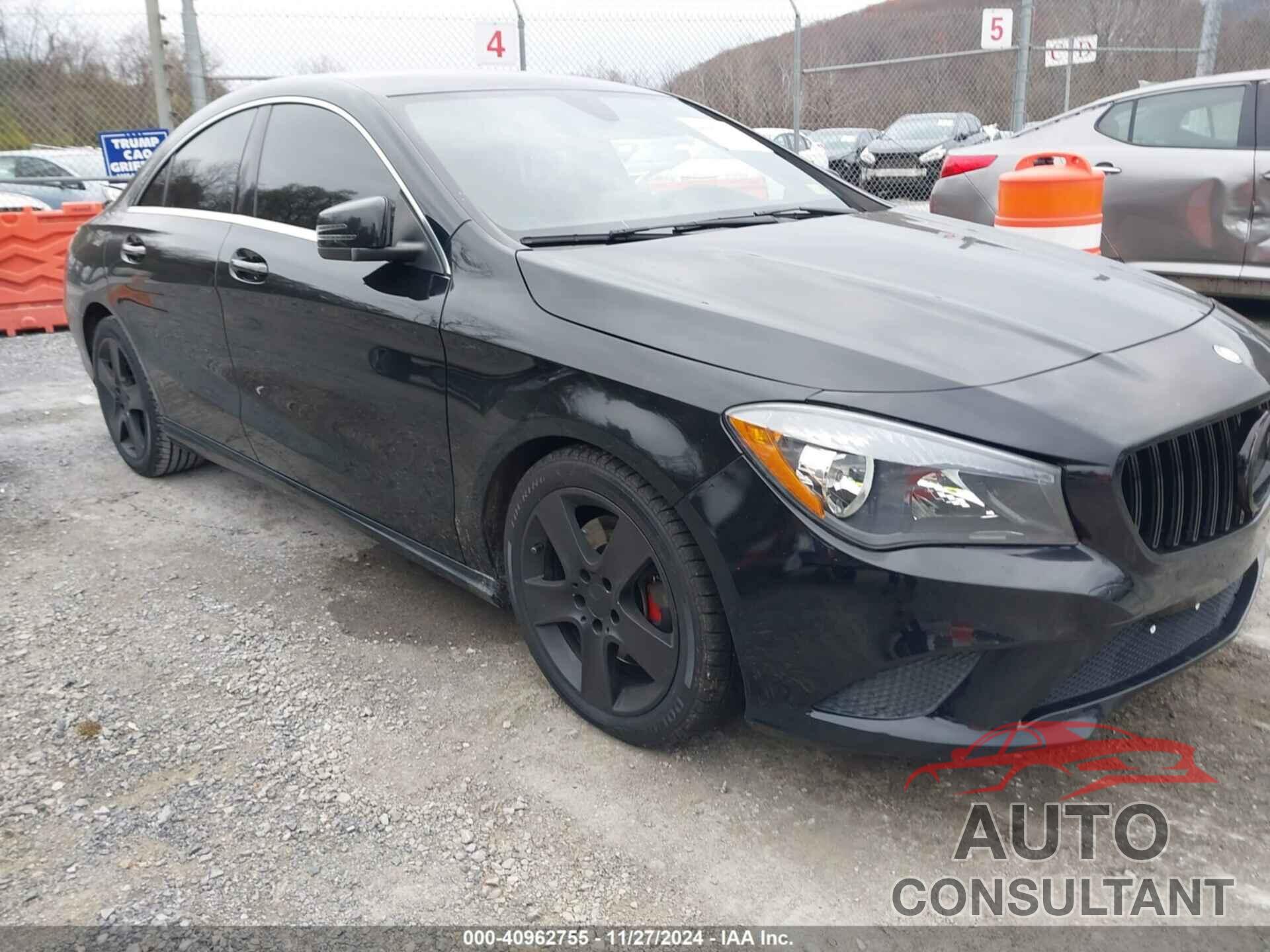 MERCEDES-BENZ CLA 250 2015 - WDDSJ4EB2FN282280