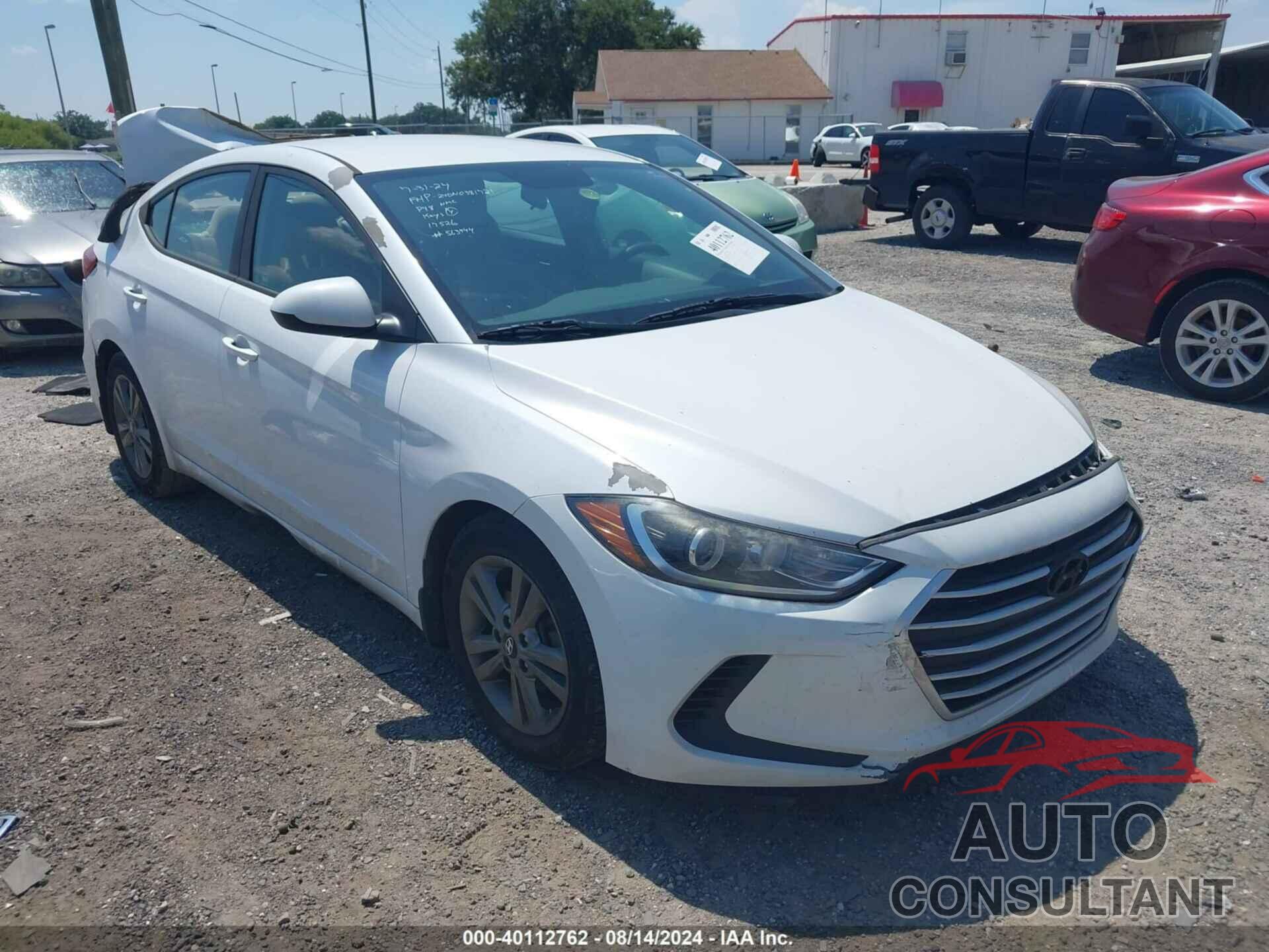 HYUNDAI ELANTRA 2018 - 5NPD84LFXJH225645