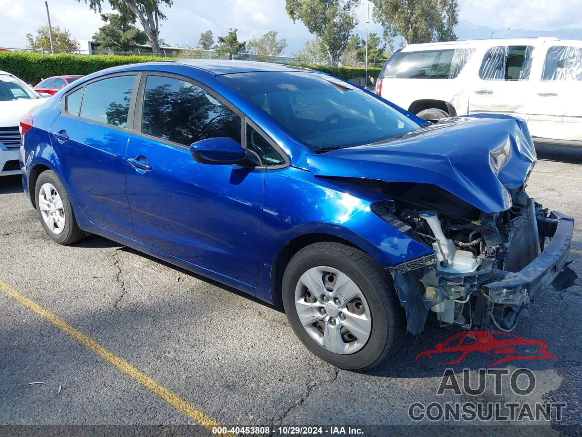 KIA FORTE 2018 - 3KPFK4A77JE219747