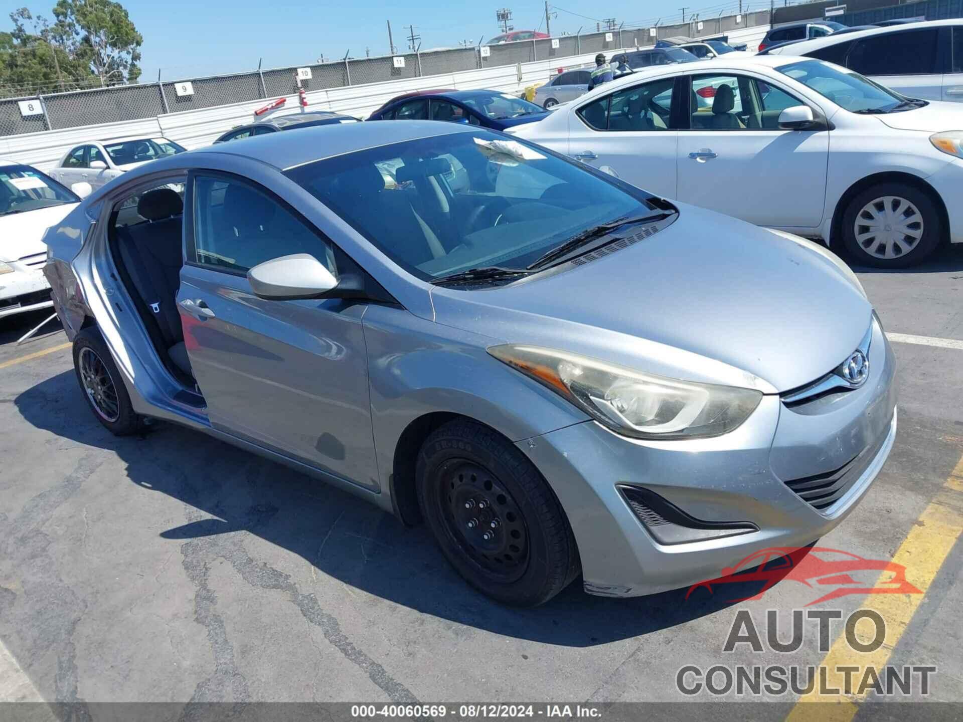 HYUNDAI ELANTRA 2016 - 5NPDH4AE6GH732111