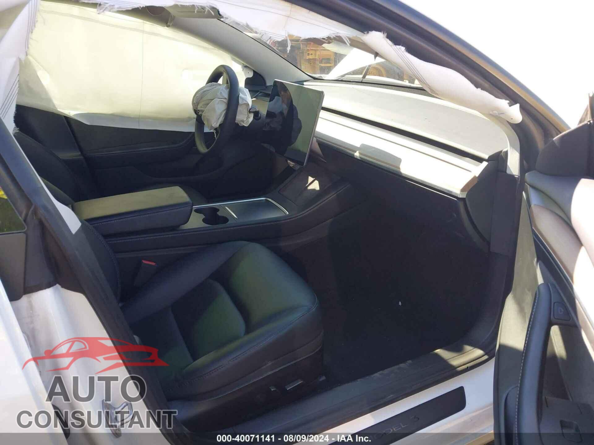 TESLA MODEL 3 2021 - 5YJ3E1EA5MF986414