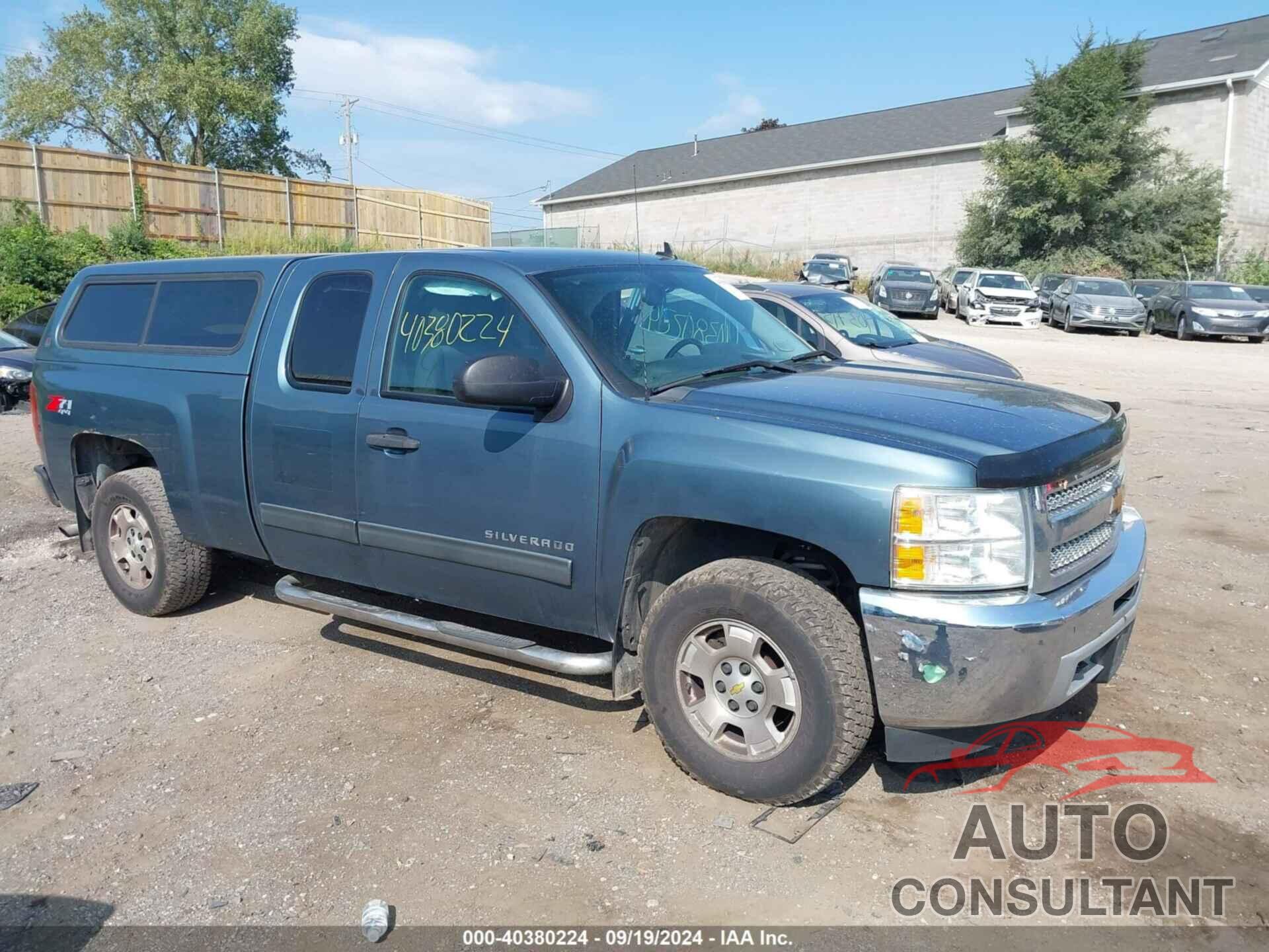 CHEVROLET SILVERADO 1500 2013 - 1GCRKSE70DZ248530