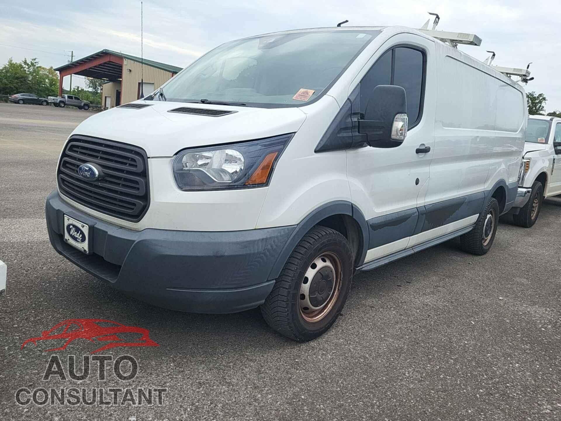 FORD TRANSIT 2018 - 1FTYR1YG8JKA48741