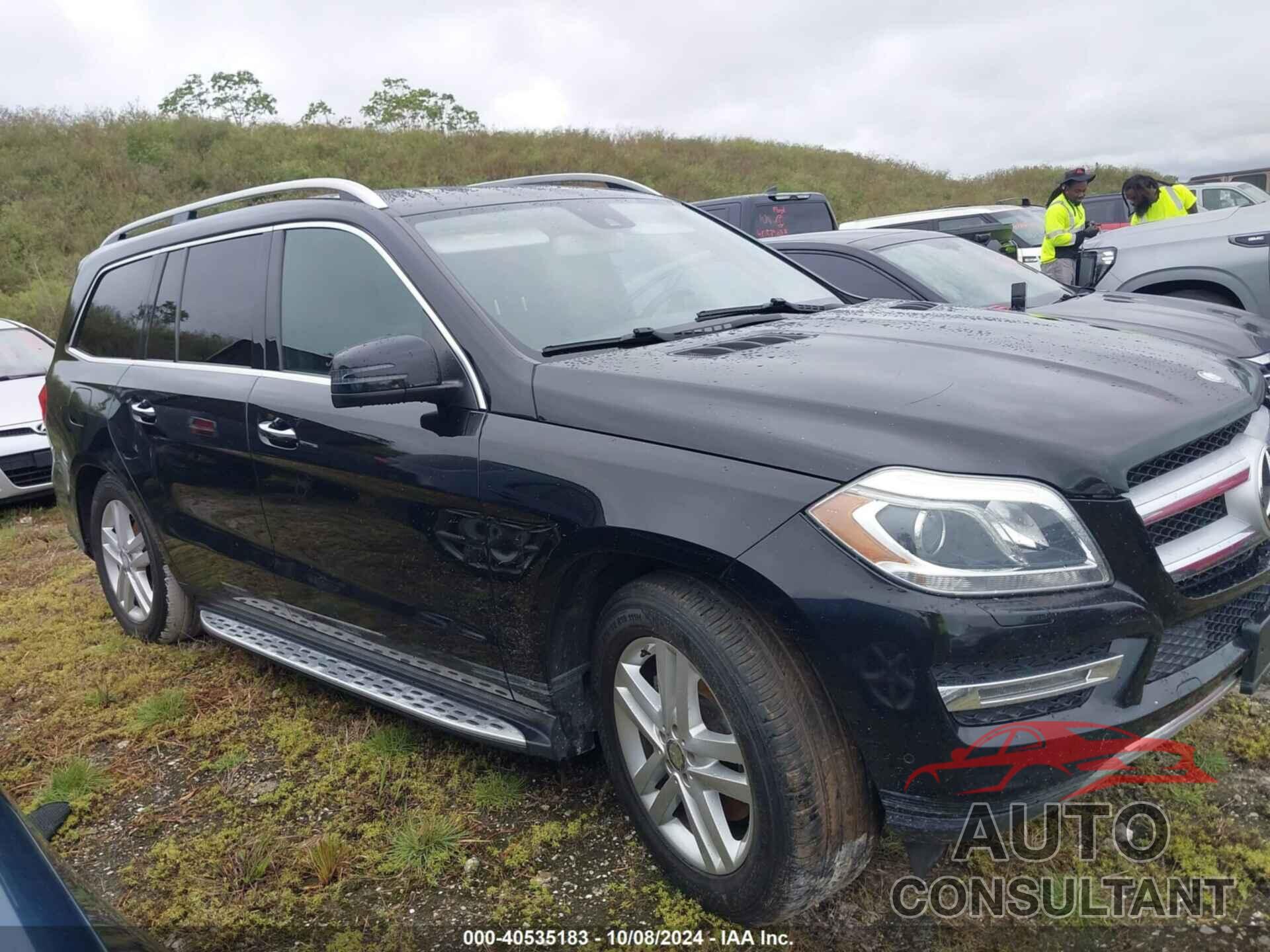 MERCEDES-BENZ GL 450 2015 - 4JGDF6EE2FA490947