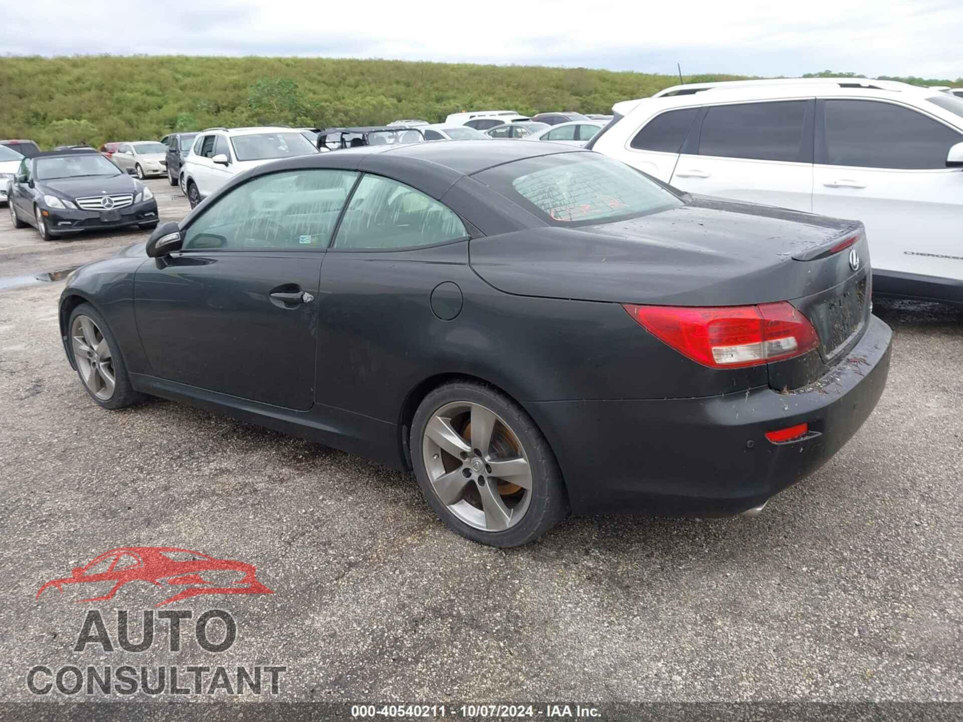 LEXUS IS 250C 2011 - JTHFF2C26B2519688