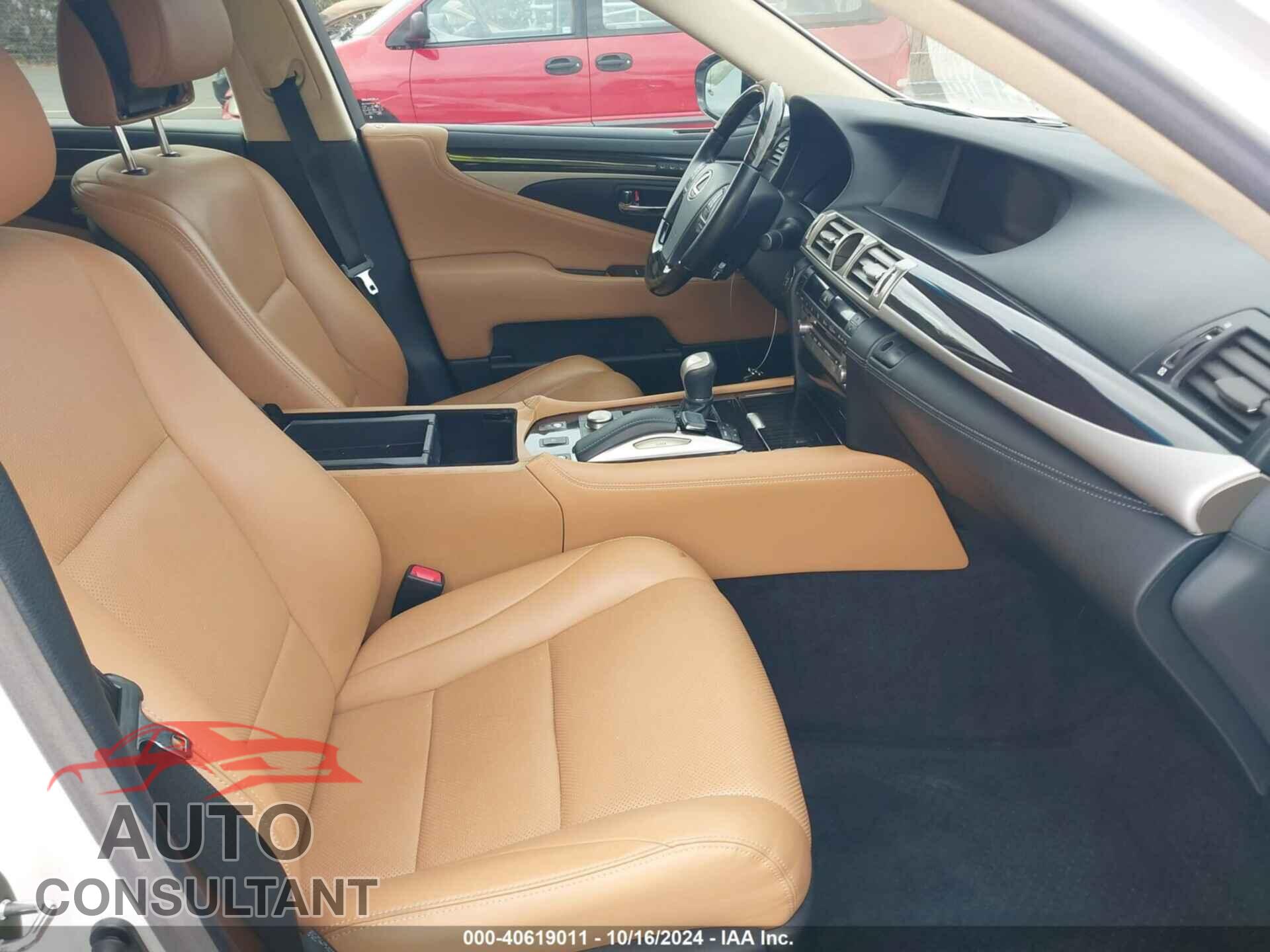 LEXUS LS 460 2017 - JTHBL5EF2H5144477