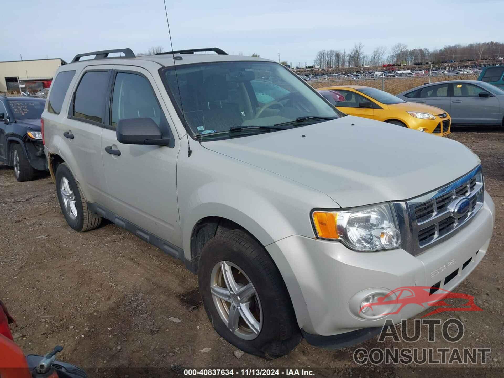 FORD ESCAPE 2009 - 1FMCU03709KD14755