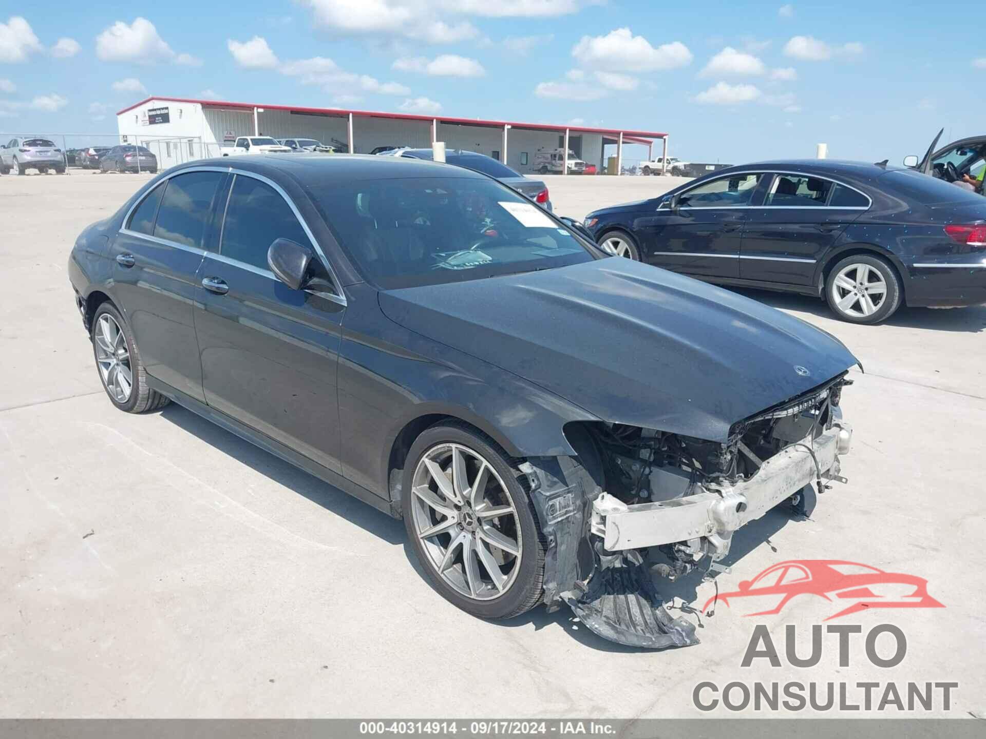 MERCEDES-BENZ E 350 2021 - W1KZF8DB5MA921667