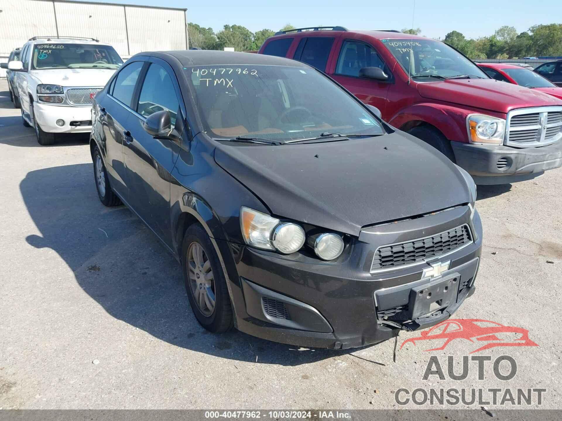 CHEVROLET SONIC 2016 - 1G1JC5SH9G4166380