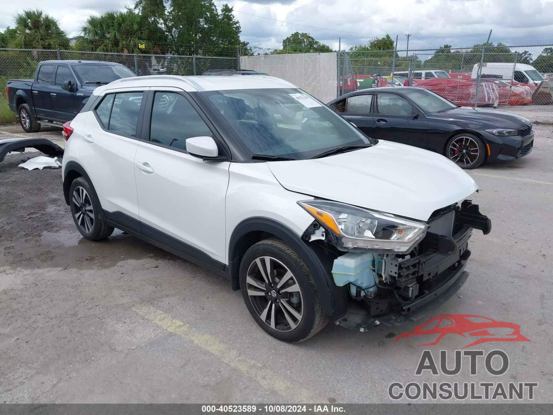 NISSAN KICKS 2018 - 3N1CP5CU9JL520693