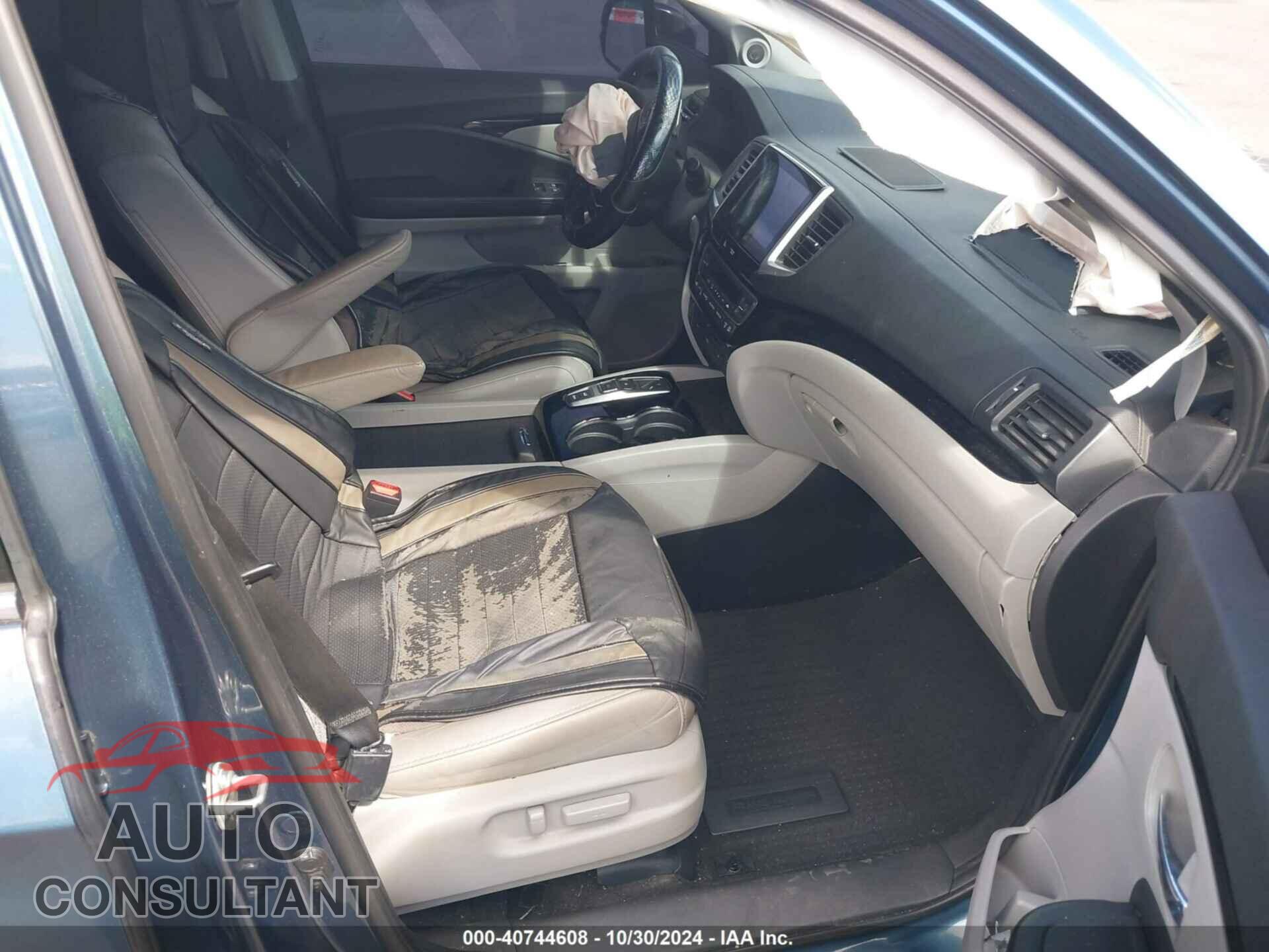 HONDA PILOT 2018 - 5FNYF6H96JB013782