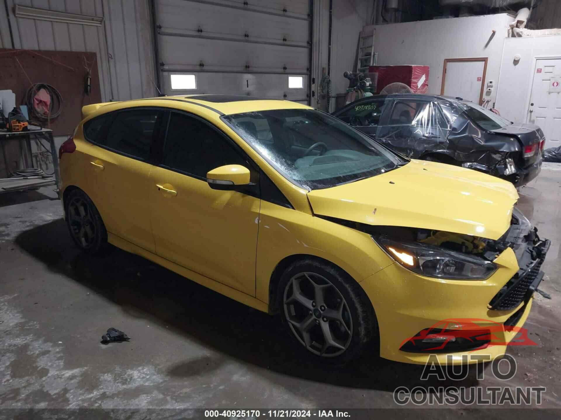 FORD FOCUS ST 2018 - 1FADP3L95JL312734