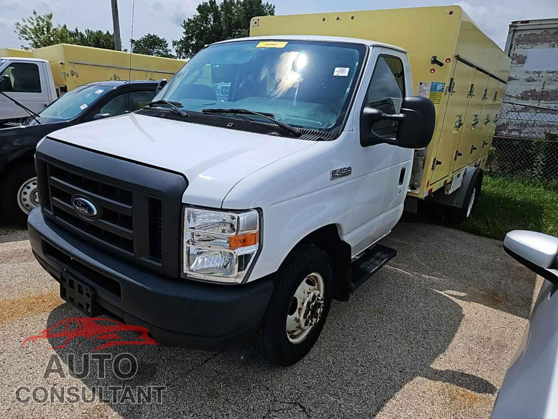 FORD ECONOLINE 2017 - 1FDXE4FS3HDC72199