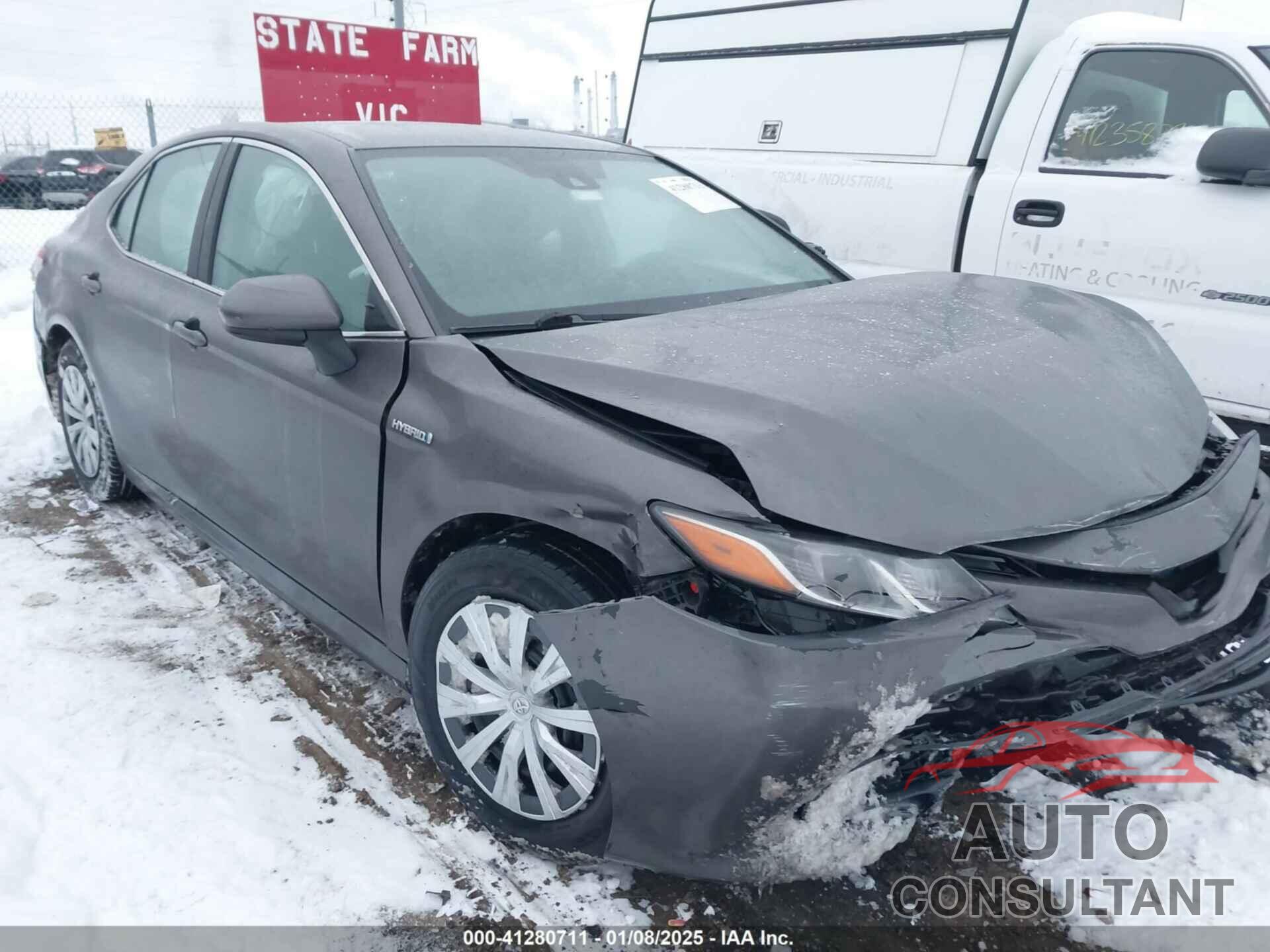 TOYOTA CAMRY 2020 - 4T1C31AK2LU527587