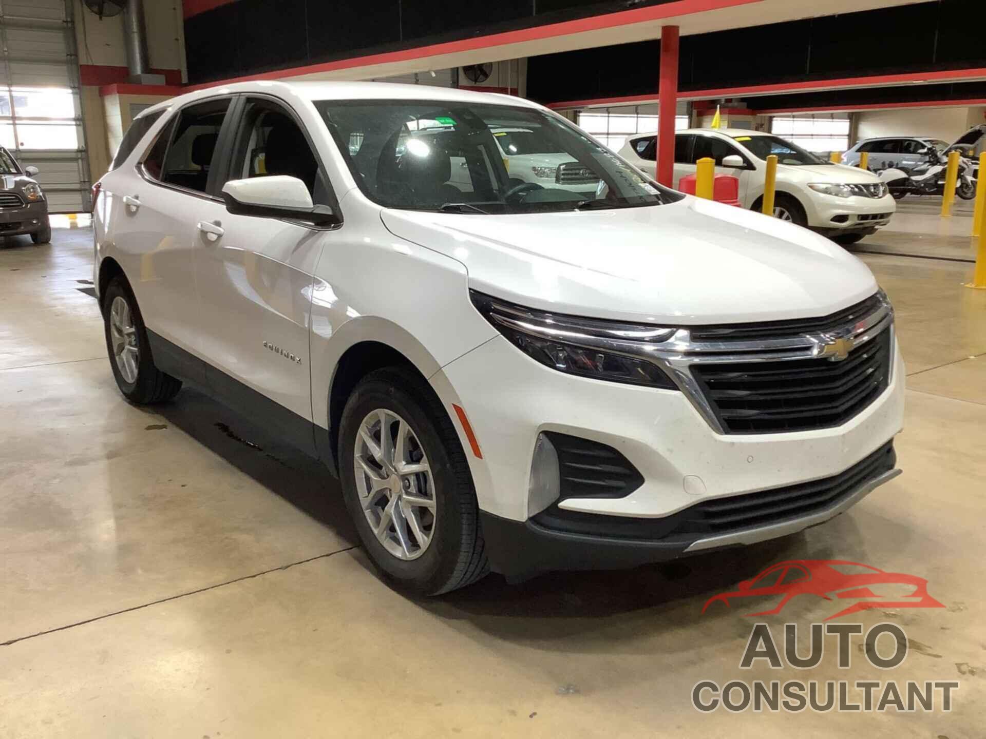 CHEVROLET EQUINOX 2022 - 3GNAXJEV5NL143117