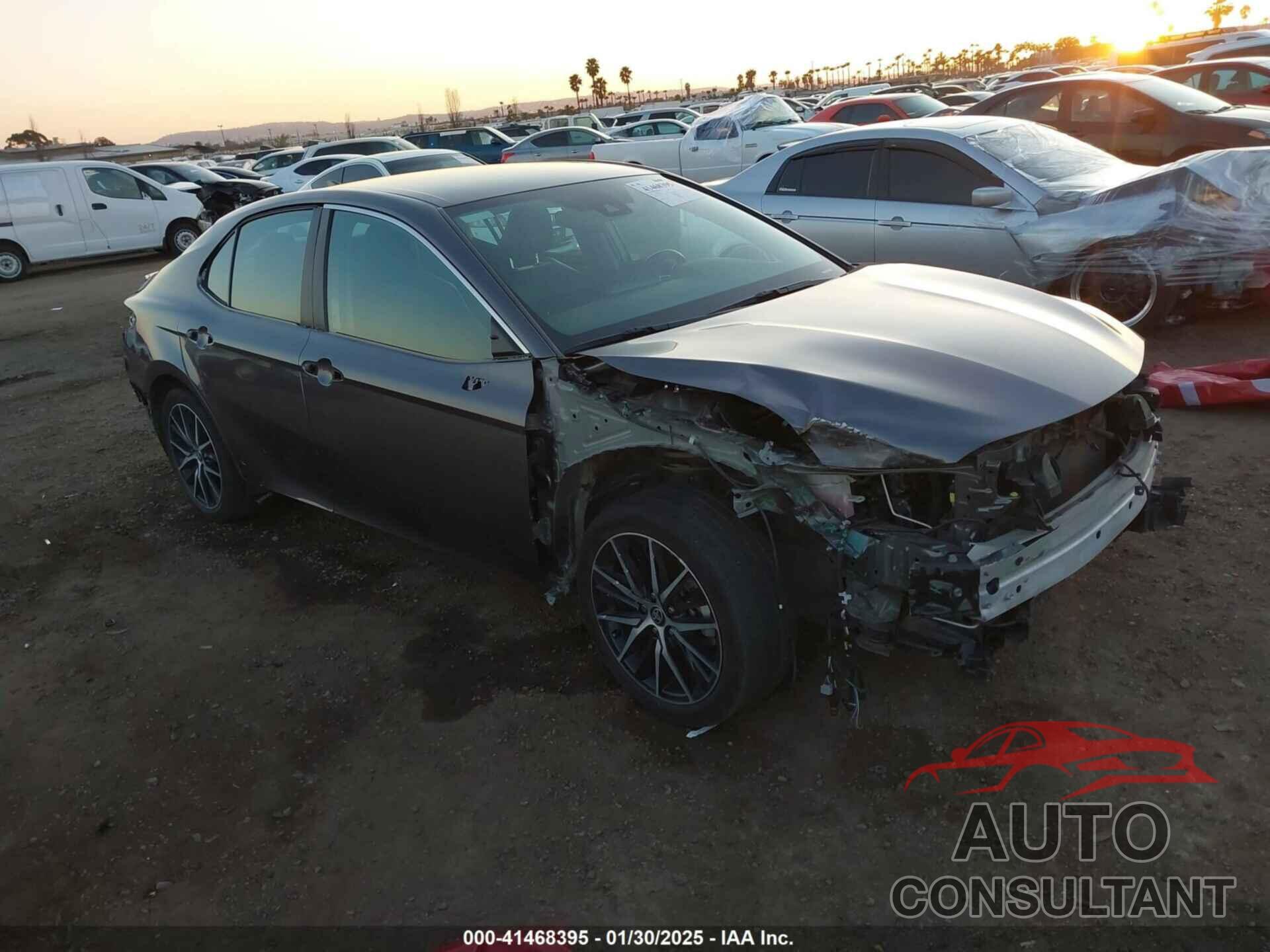 TOYOTA CAMRY 2024 - 4T1G11AK7RU868614