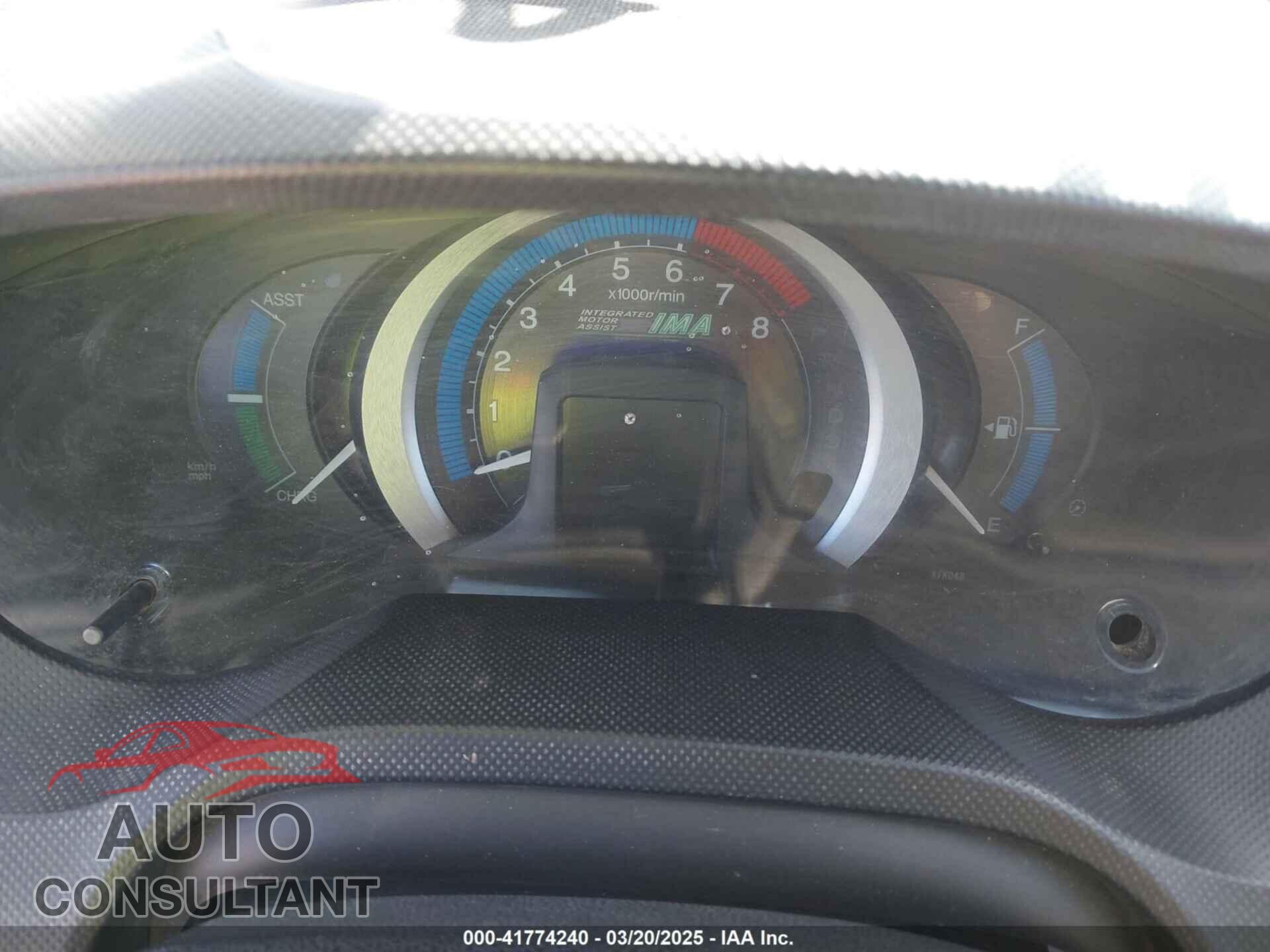 HONDA INSIGHT 2011 - JHMZE2H77BS006244