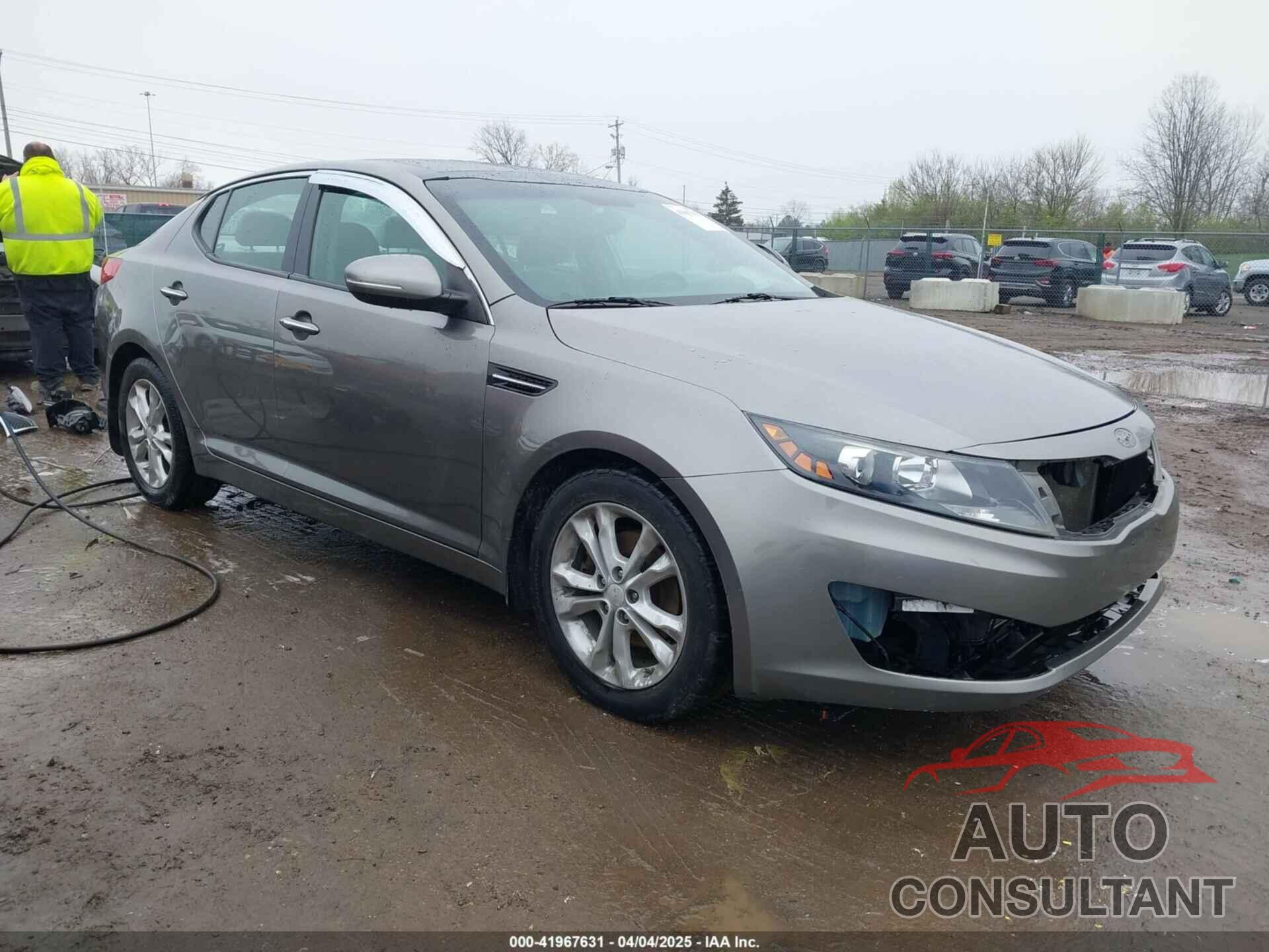 KIA OPTIMA 2013 - 5XXGN4A72DG166687