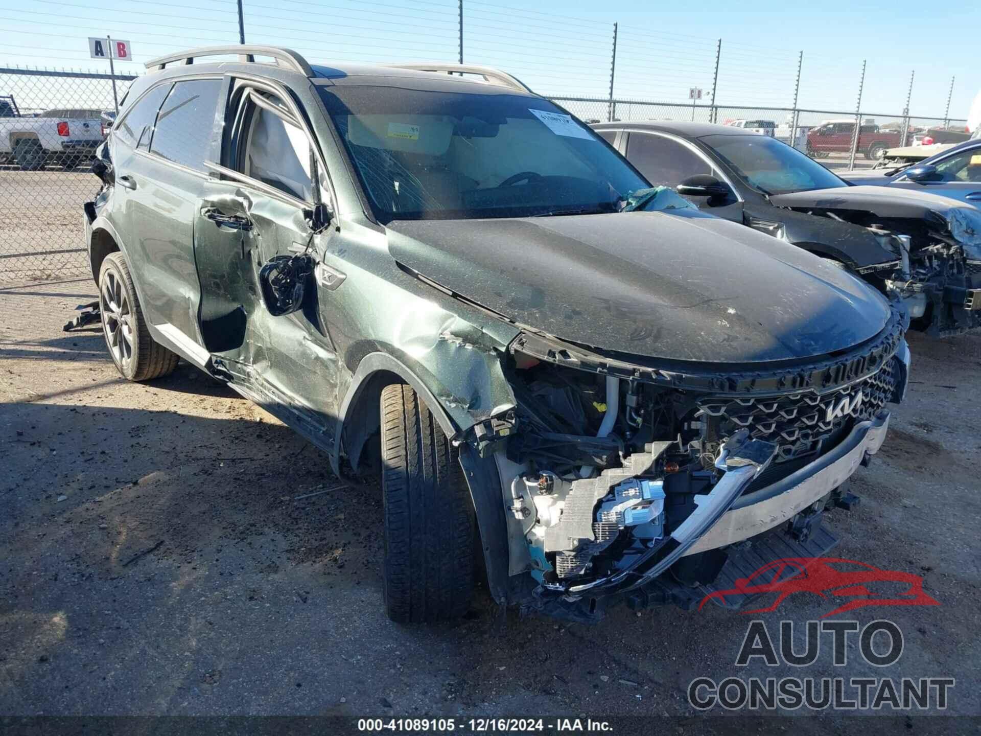 KIA SORENTO 2022 - 5XYRHDLF4NG115290