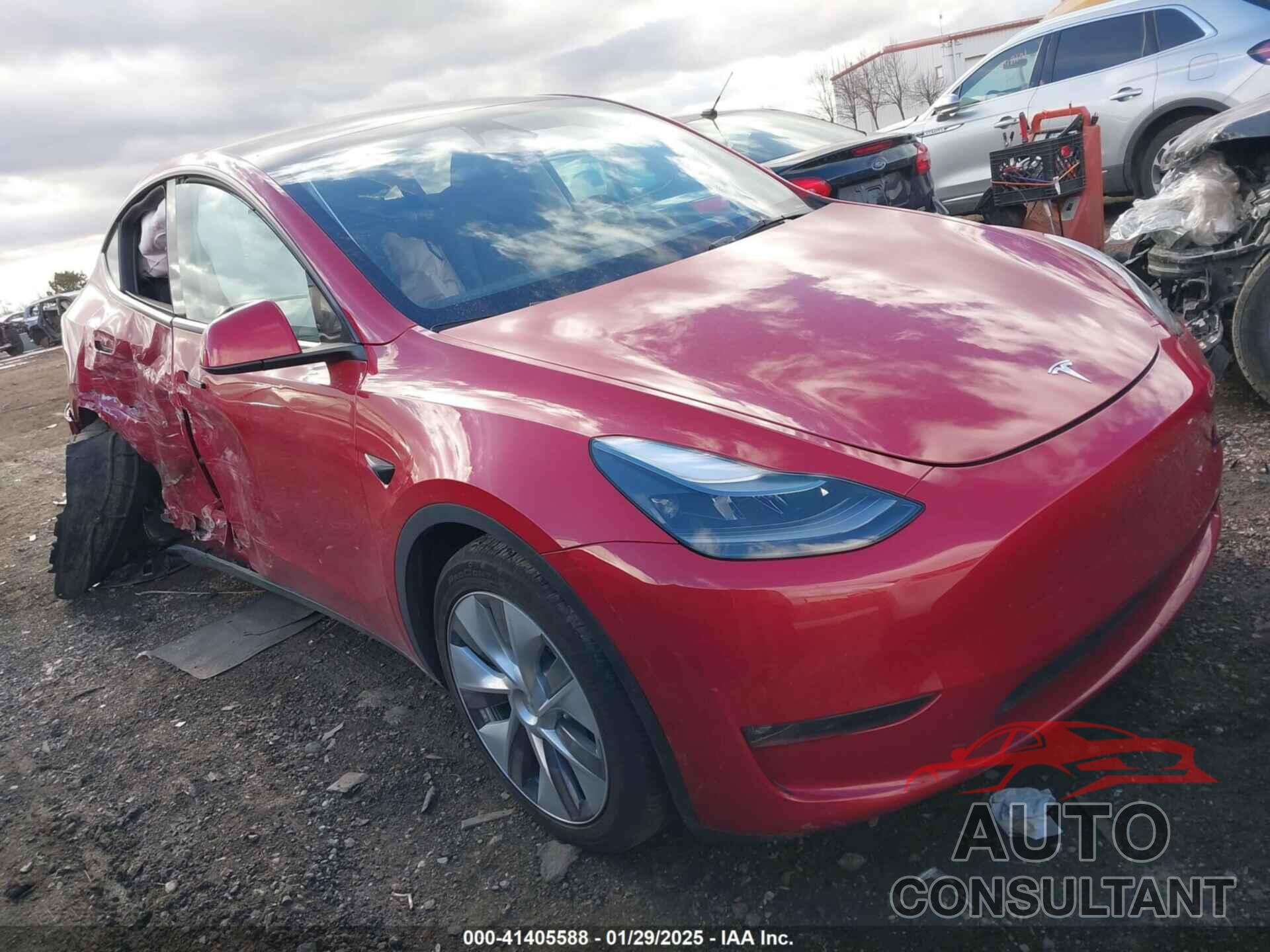 TESLA MODEL Y 2023 - 7SAYGDEE2PF865593