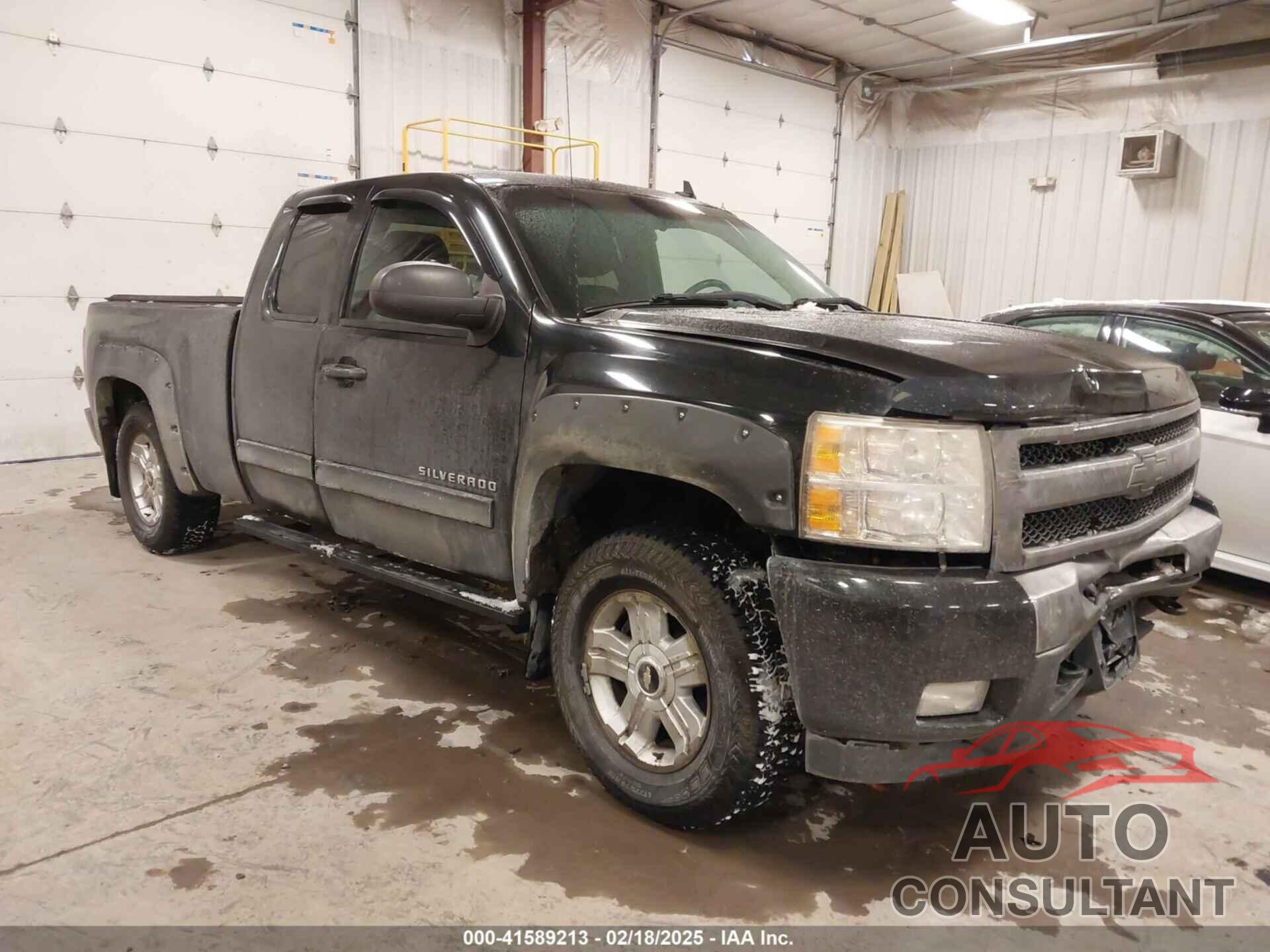 CHEVROLET SILVERADO 1500 2010 - 1GCSKSE33AZ150361